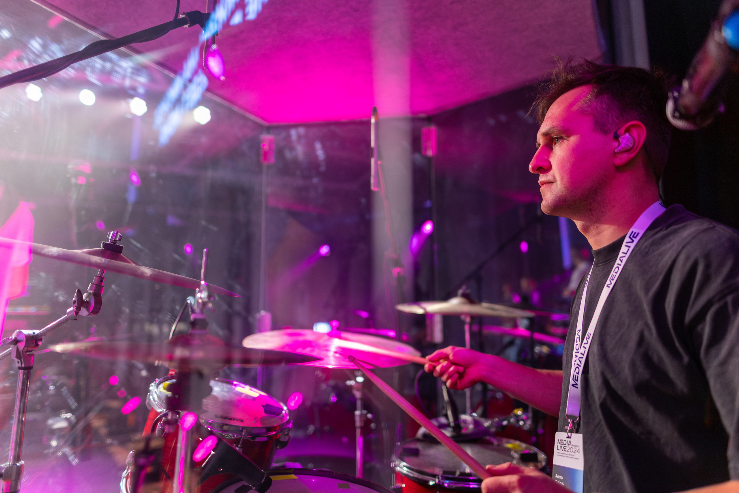 Конференция Medialive 2024. День первый. Профессиональный интерьерный и репортажный фотограф Минск и РБ. Максим Орлов