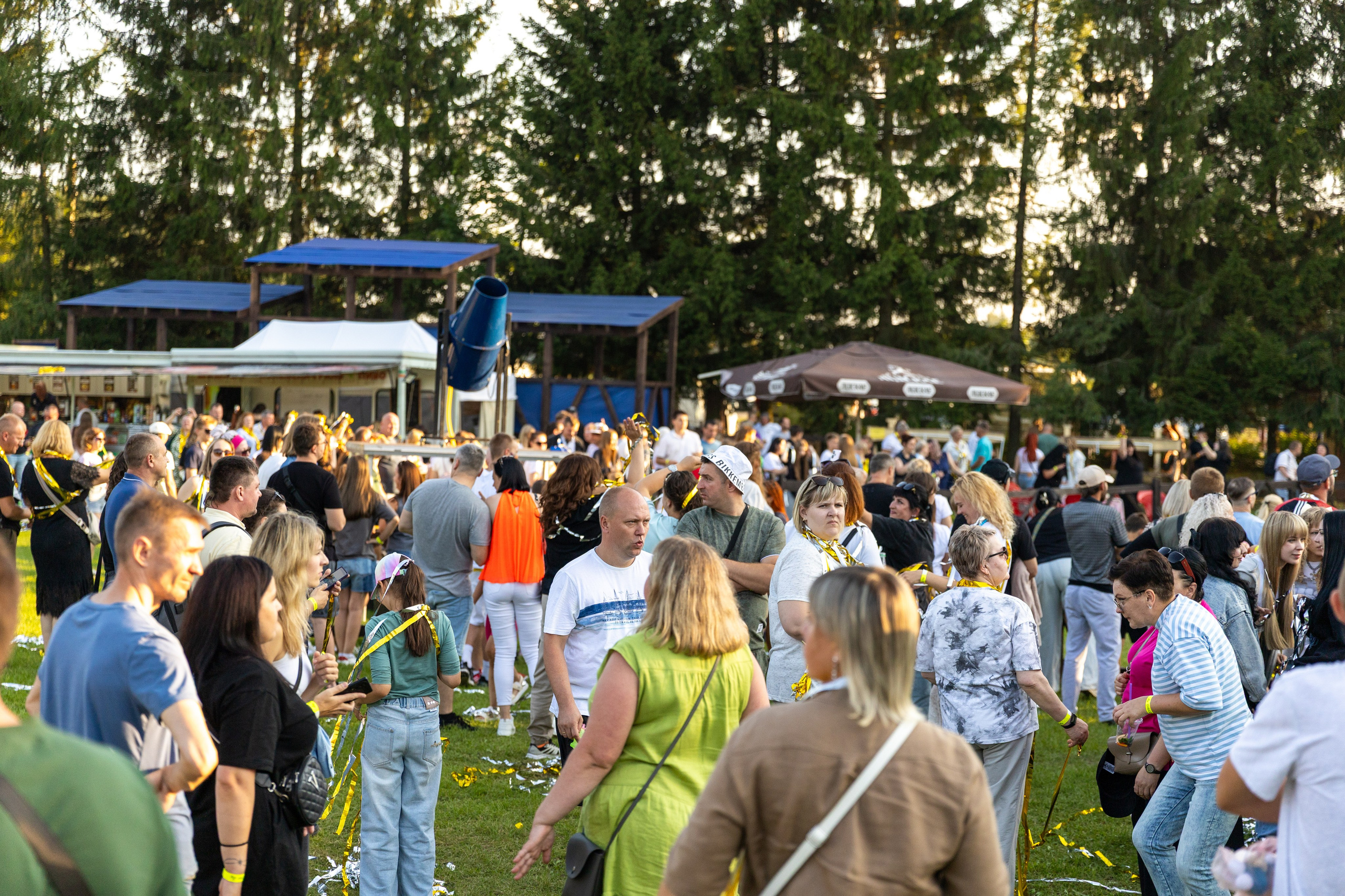 Дискохит. Профессиональный интерьерный и репортажный фотограф Минск и РБ. Максим Орлов