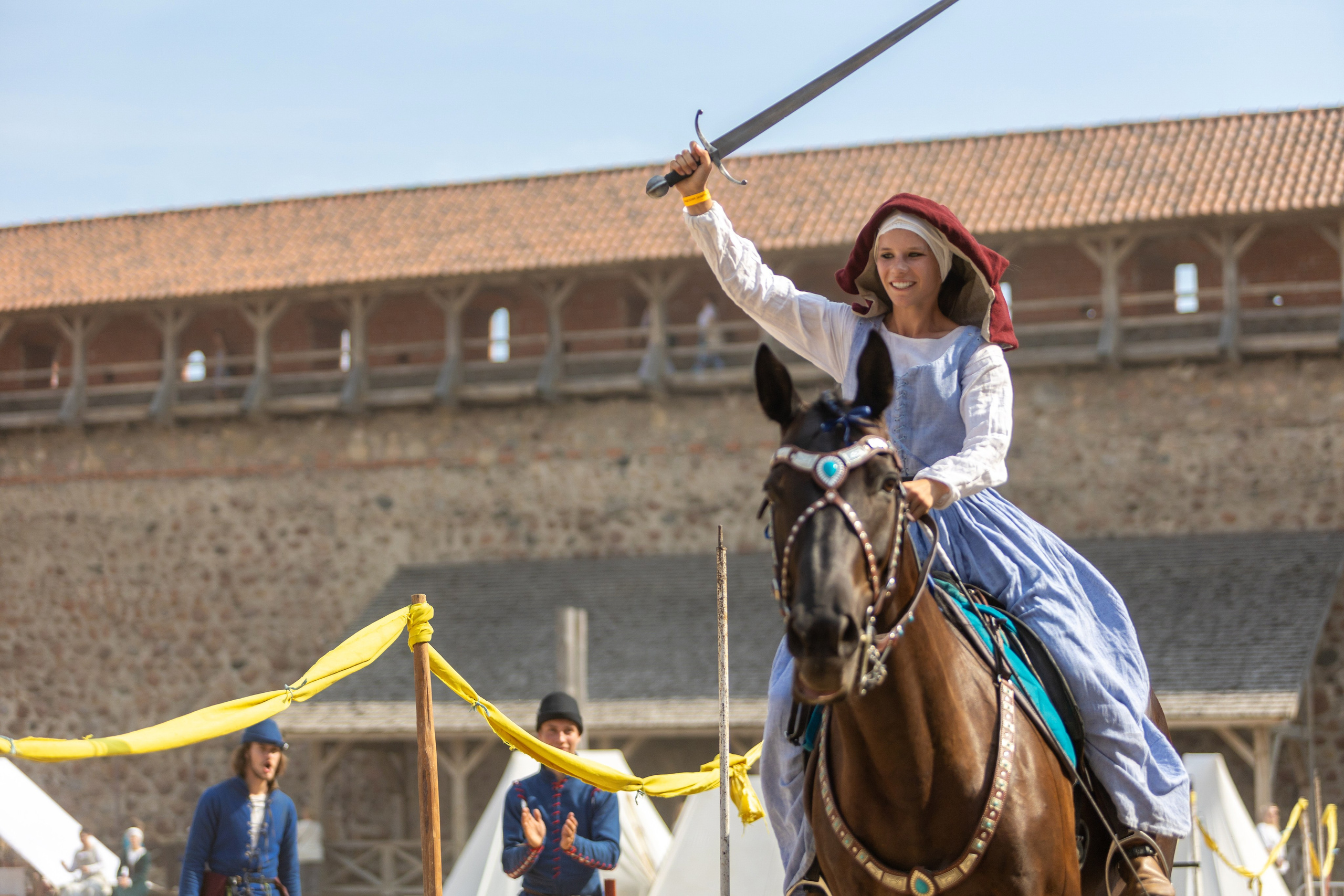 Выступление «Золотой шпоры» на празднике города Лиды. Профессиональный интерьерный и репортажный фотограф Минск и РБ. Максим Орлов