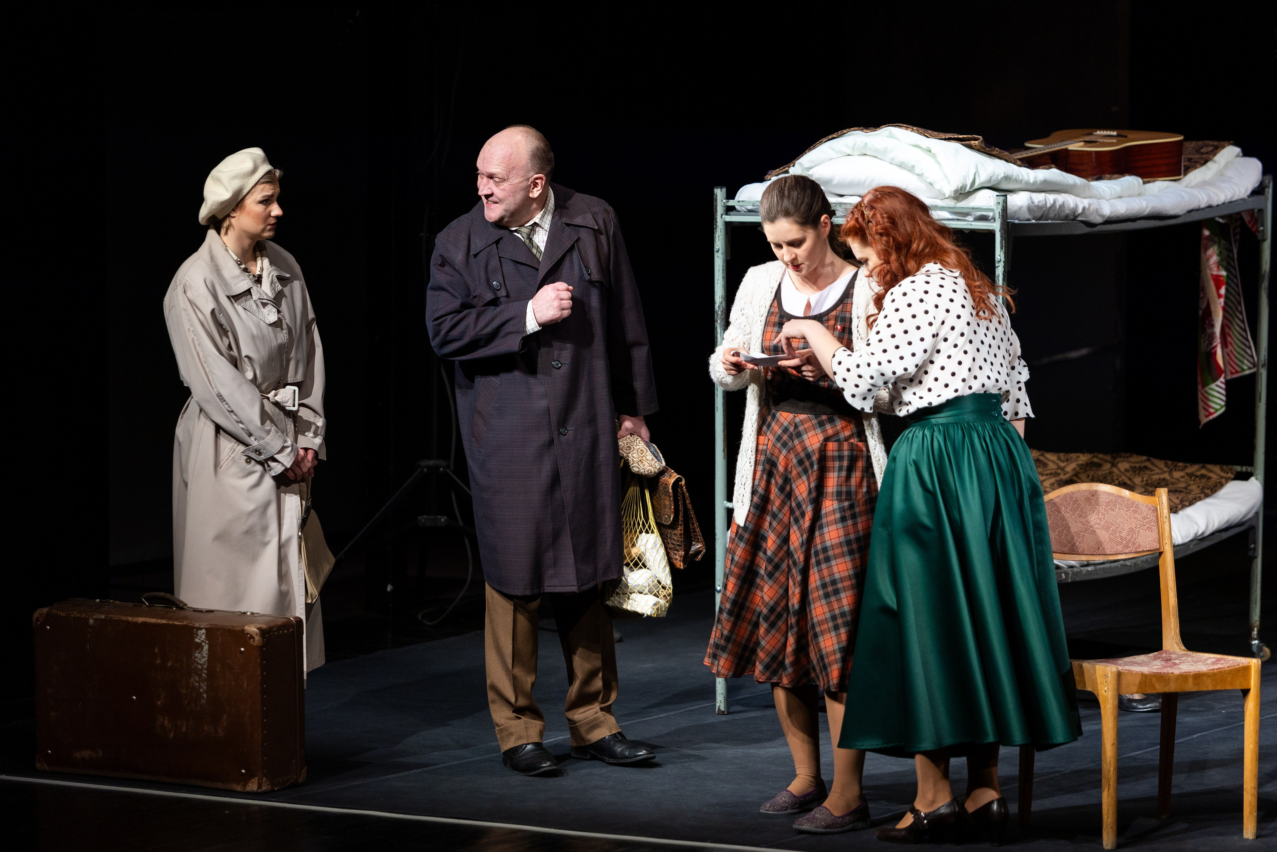 Новый театр «Фабричная девчонка». Профессиональный интерьерный и репортажный фотограф Минск и РБ. Максим Орлов