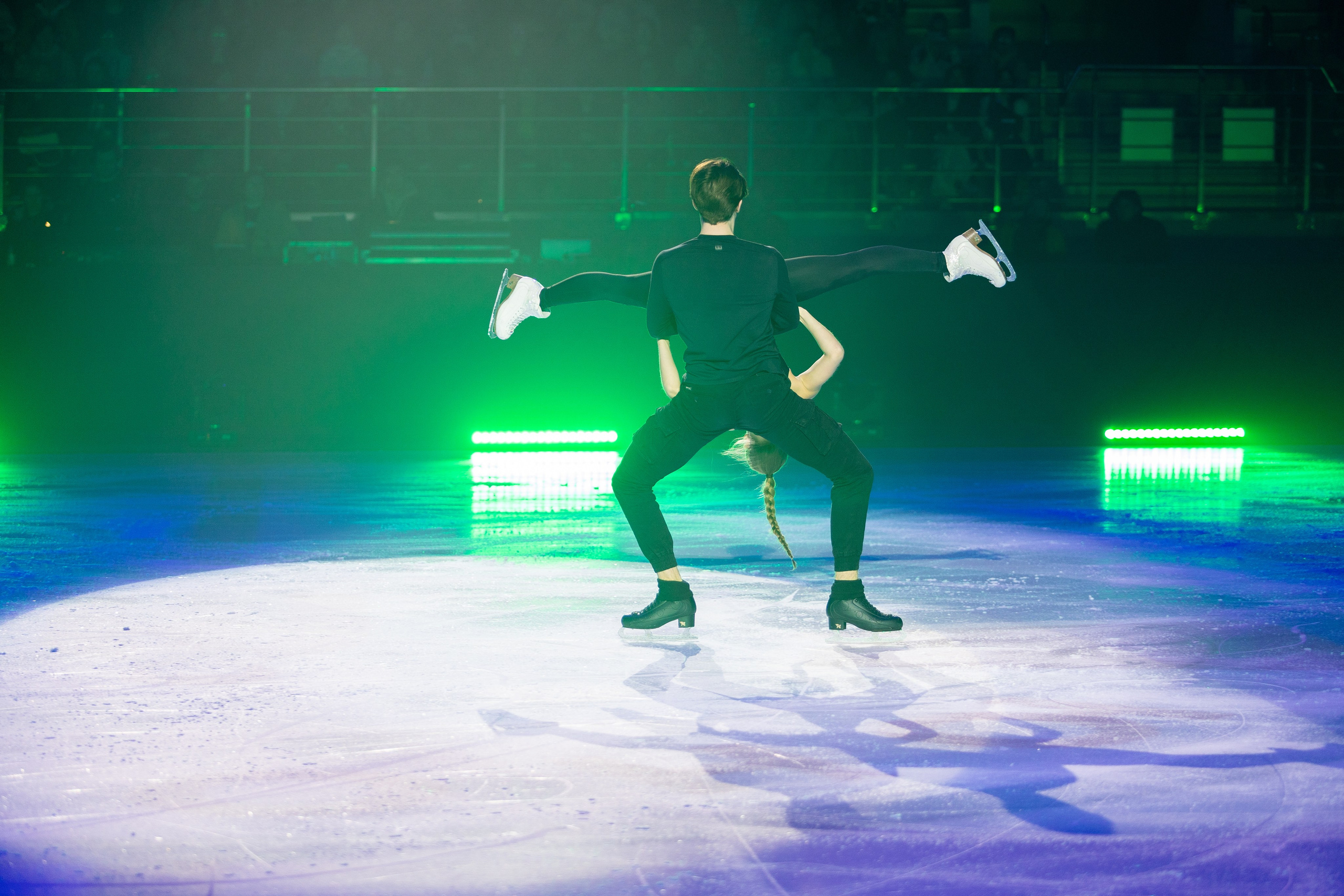 Ледовое шоу Ильи Авербуха 30.03.2024. Профессиональный интерьерный и репортажный фотограф Минск и РБ. Максим Орлов