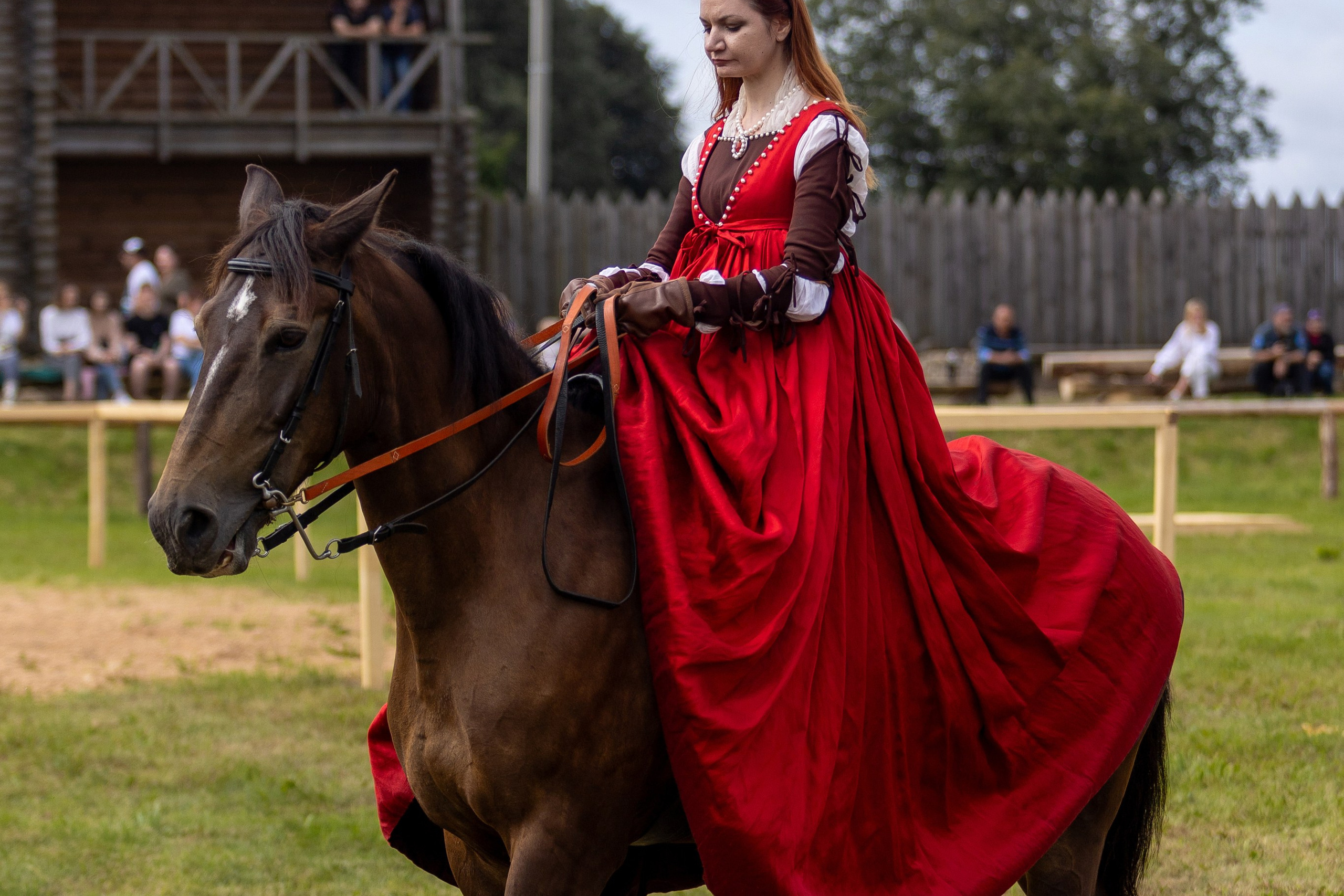 Рыцарский фест. Мстиславль. Профессиональный интерьерный и репортажный фотограф Минск и РБ. Максим Орлов