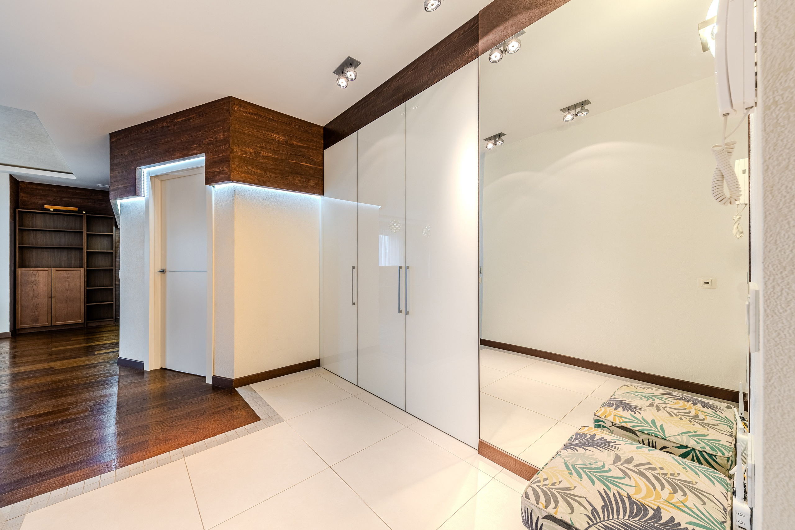 Мстиславца 20. Для продажи. Профессиональный интерьерный и репортажный фотограф Минск и РБ. Максим Орлов