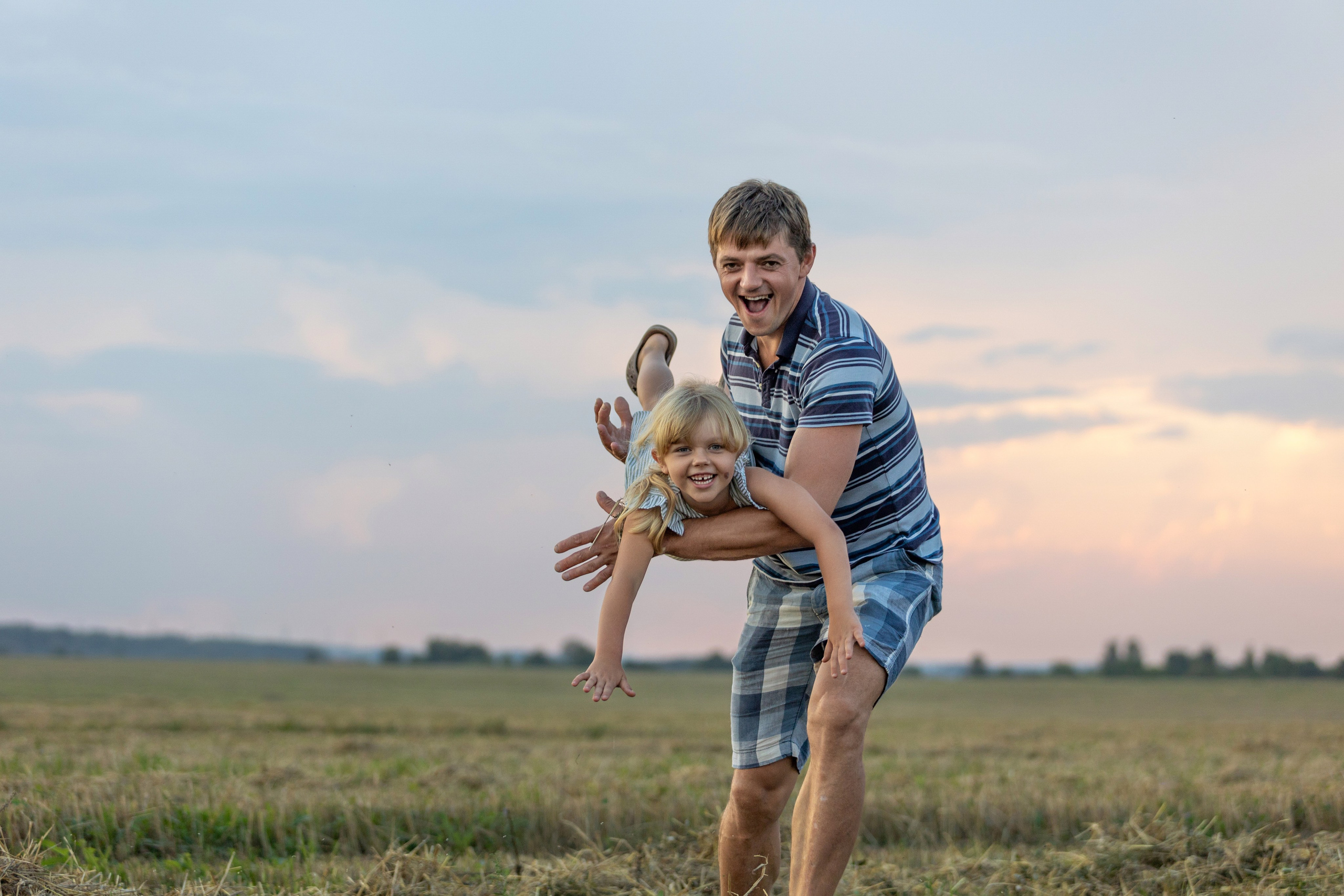Леша и Таня 2 года спустя. Профессиональный интерьерный и репортажный фотограф Минск и РБ. Максим Орлов