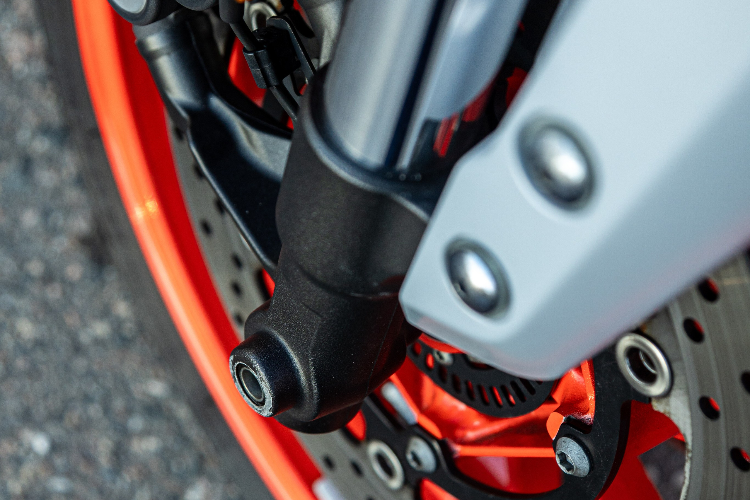 Мотоцикл. Профессиональный интерьерный и репортажный фотограф Минск и РБ. Максим Орлов