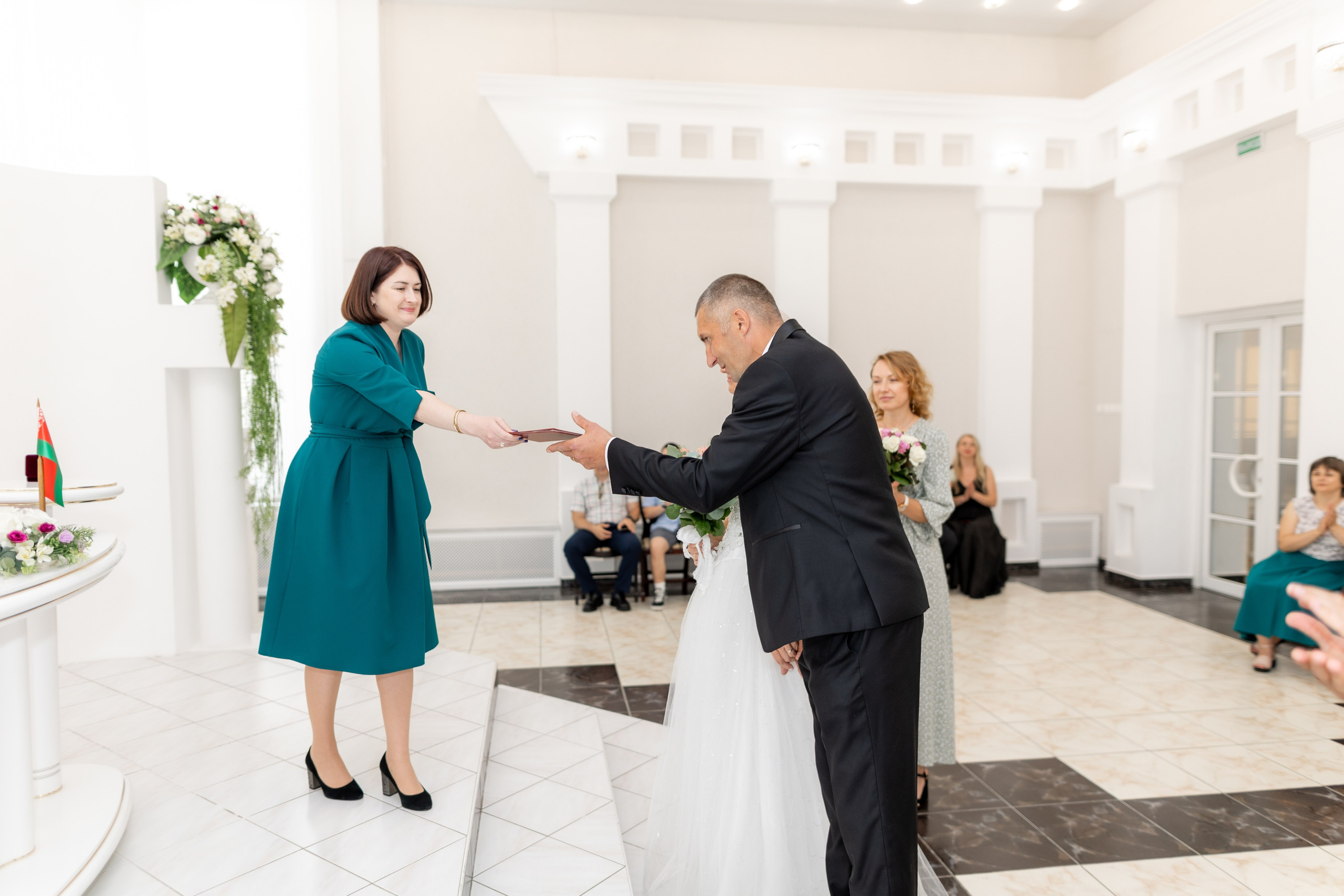 Свадебная фотосессия Андрея и Елены. Профессиональный интерьерный и репортажный фотограф Минск и РБ. Максим Орлов