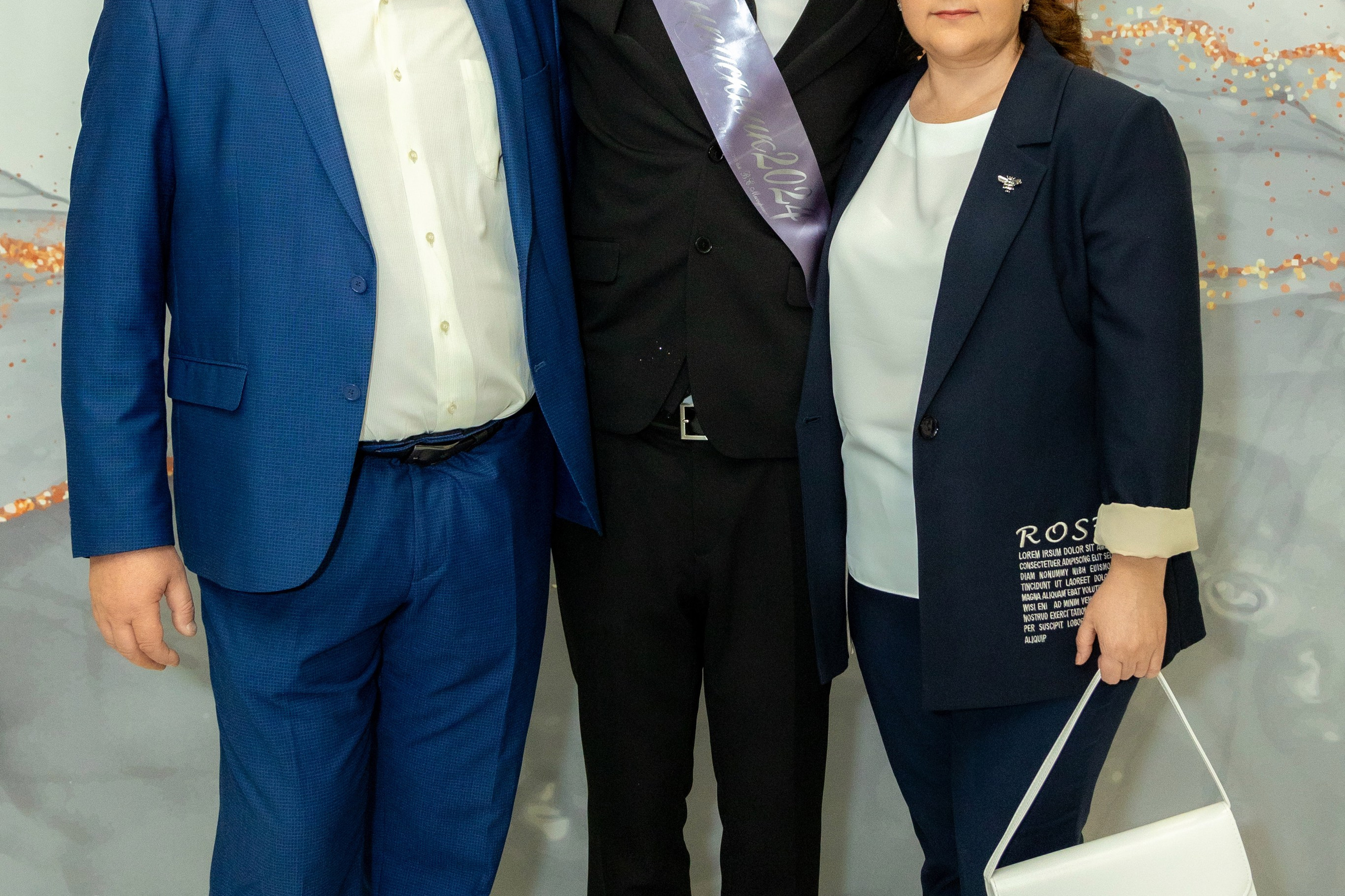 Вручение дипломов. 47 школа. Профессиональный интерьерный и репортажный фотограф Минск и РБ. Максим Орлов