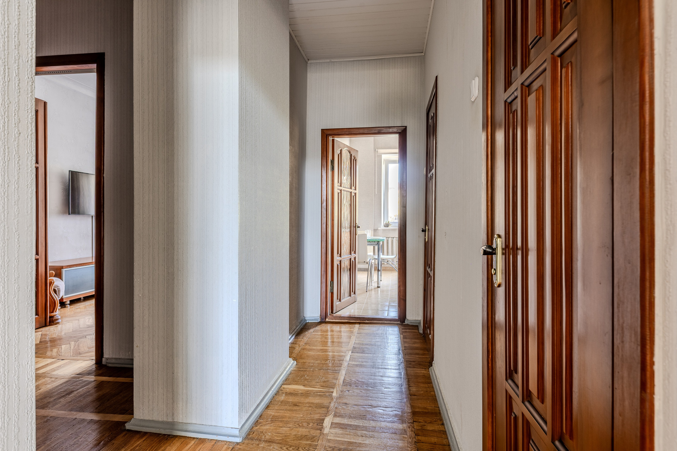 Интерьерная фотосъемка на Коммунистической. Профессиональный интерьерный и репортажный фотограф Минск и РБ. Максим Орлов