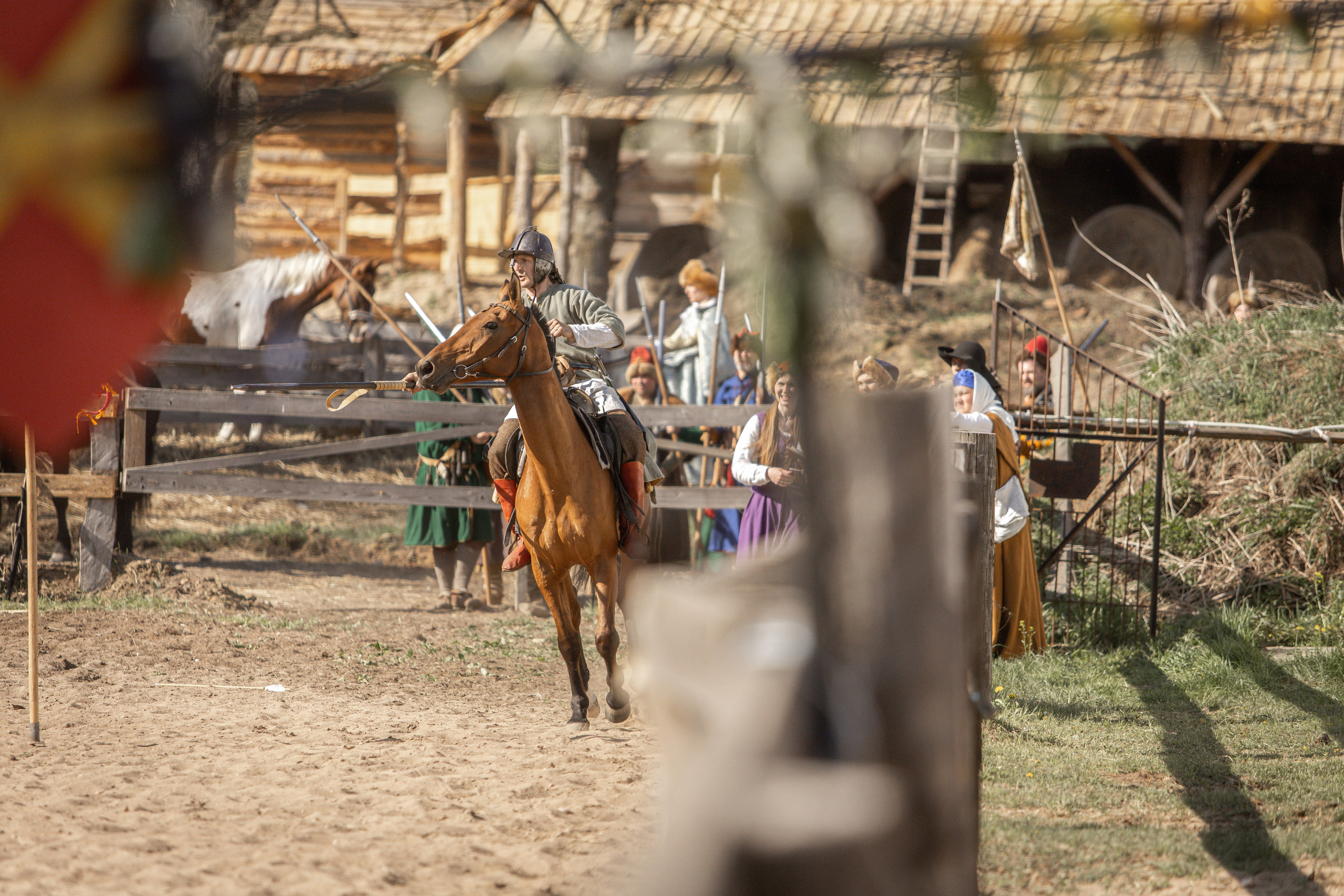 Золотая Шпора. Огнем и Мечем. День первый. Рыцарский турнир. Профессиональный интерьерный и репортажный фотограф Минск и РБ. Максим Орлов