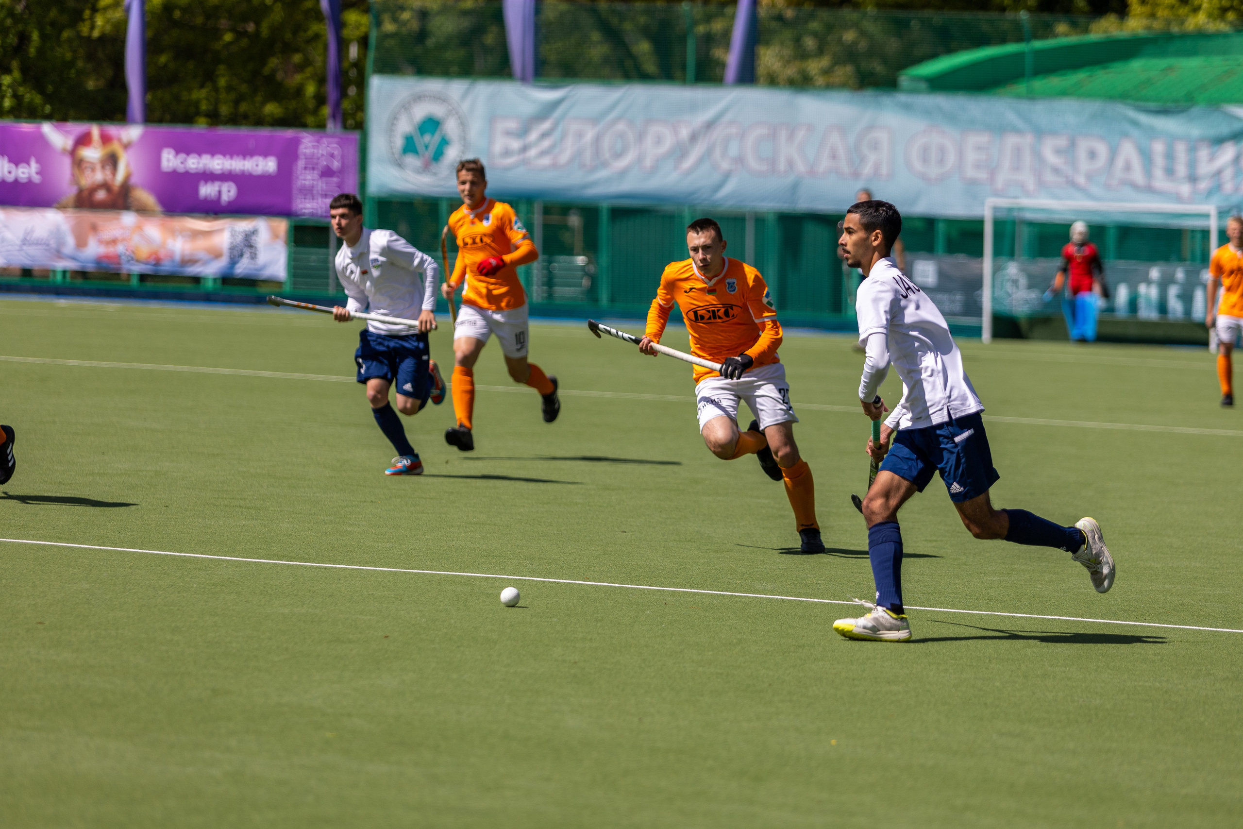 Хоккей на траве. ХК Минск — СК Строитель 12.05.2024. Профессиональный интерьерный и репортажный фотограф Минск и РБ. Максим Орлов
