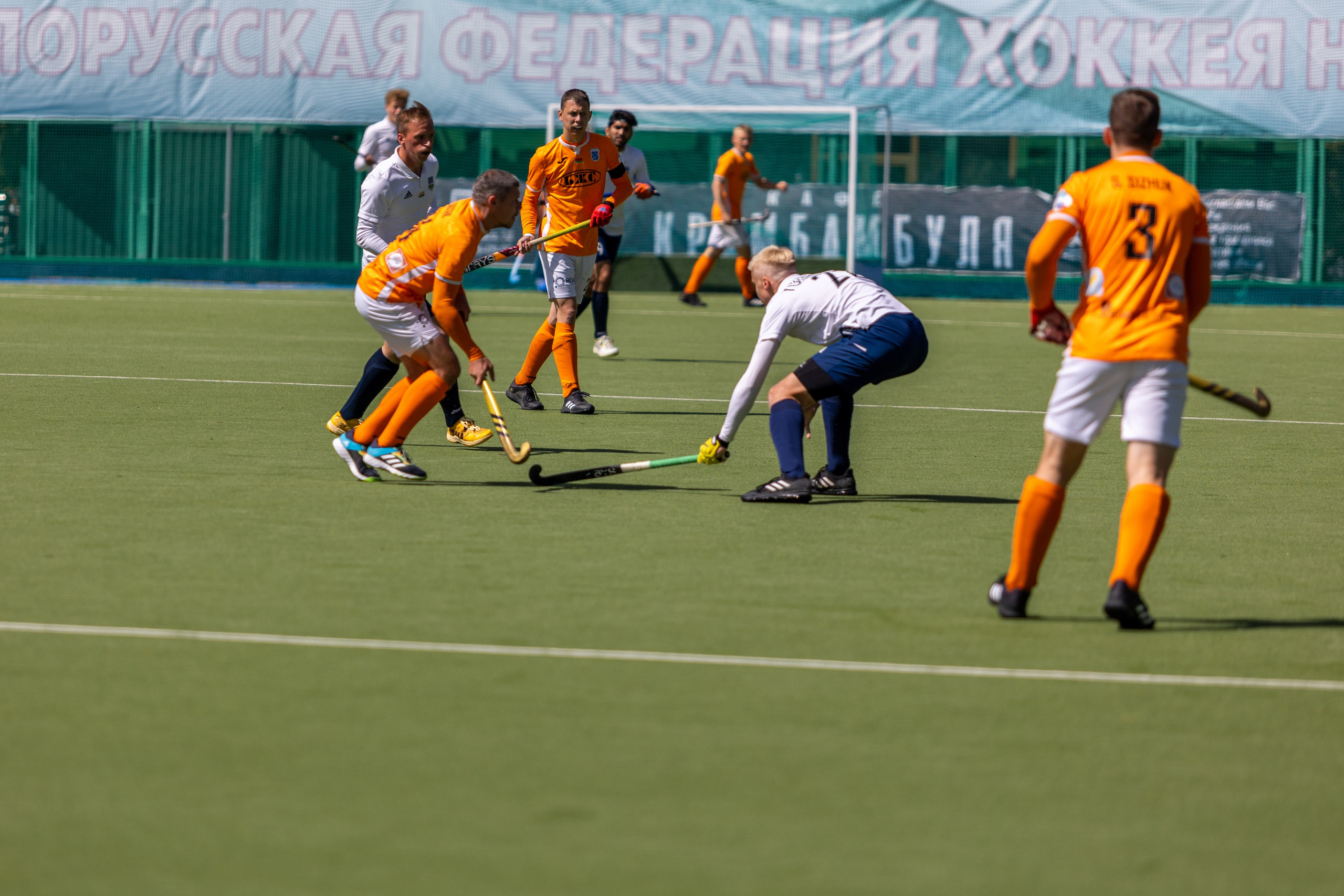 Хоккей на траве. ХК Минск — СК Строитель 12.05.2024. Профессиональный интерьерный и репортажный фотограф Минск и РБ. Максим Орлов