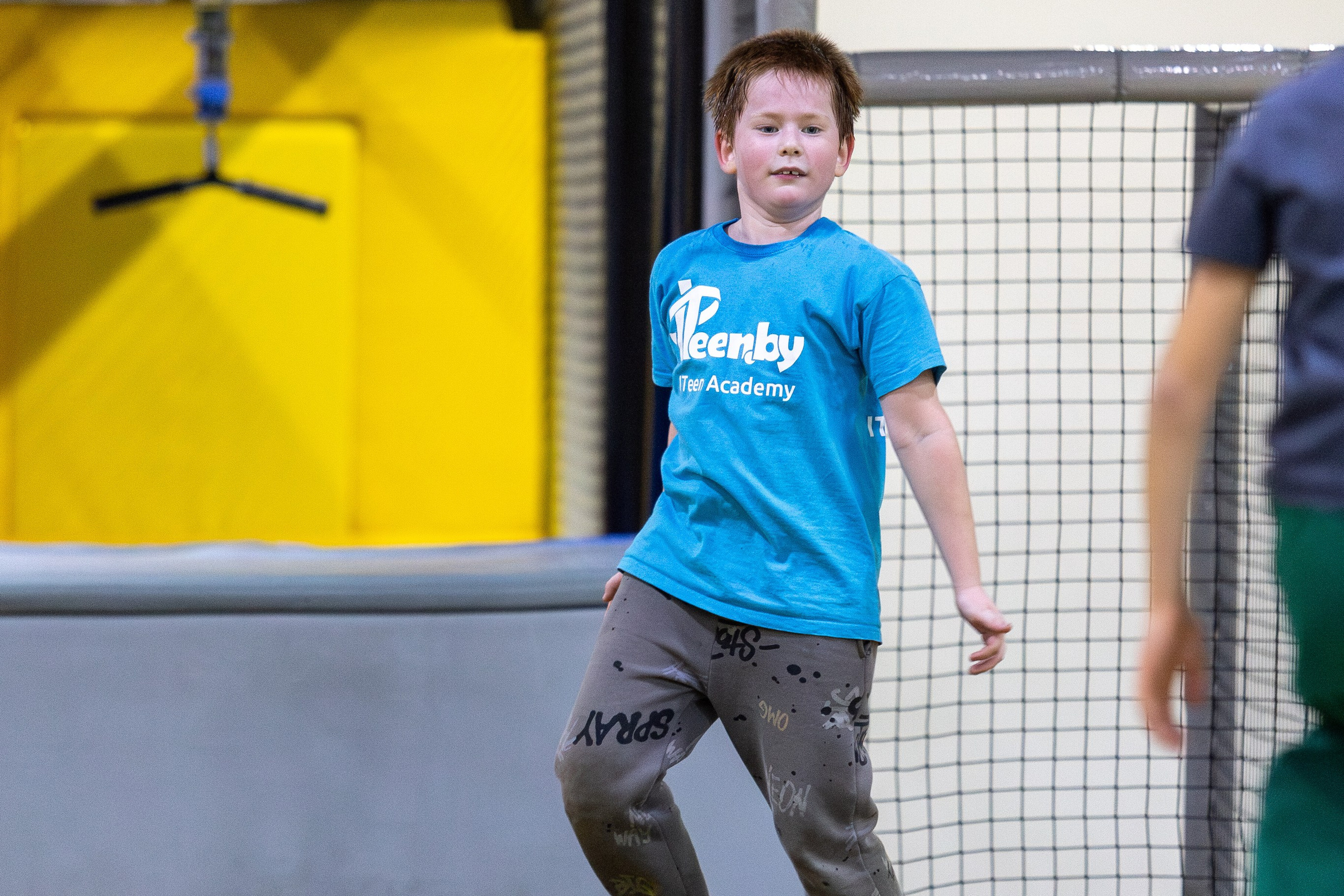 ДР Влада (батутная арена). Профессиональный интерьерный и репортажный фотограф Минск и РБ. Максим Орлов