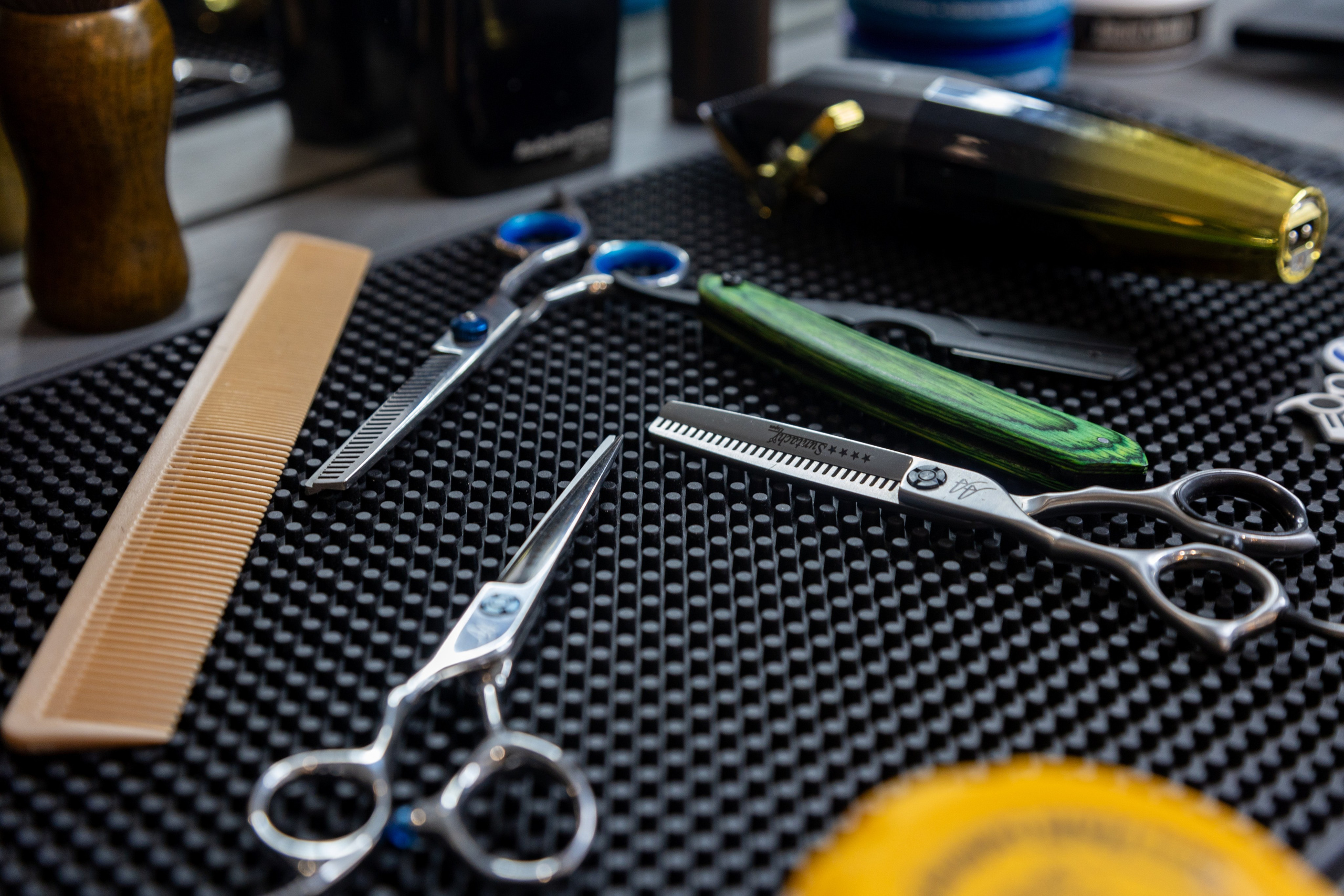 Реклама салона красоты «Манго». Профессиональный интерьерный и репортажный фотограф Минск и РБ. Максим Орлов