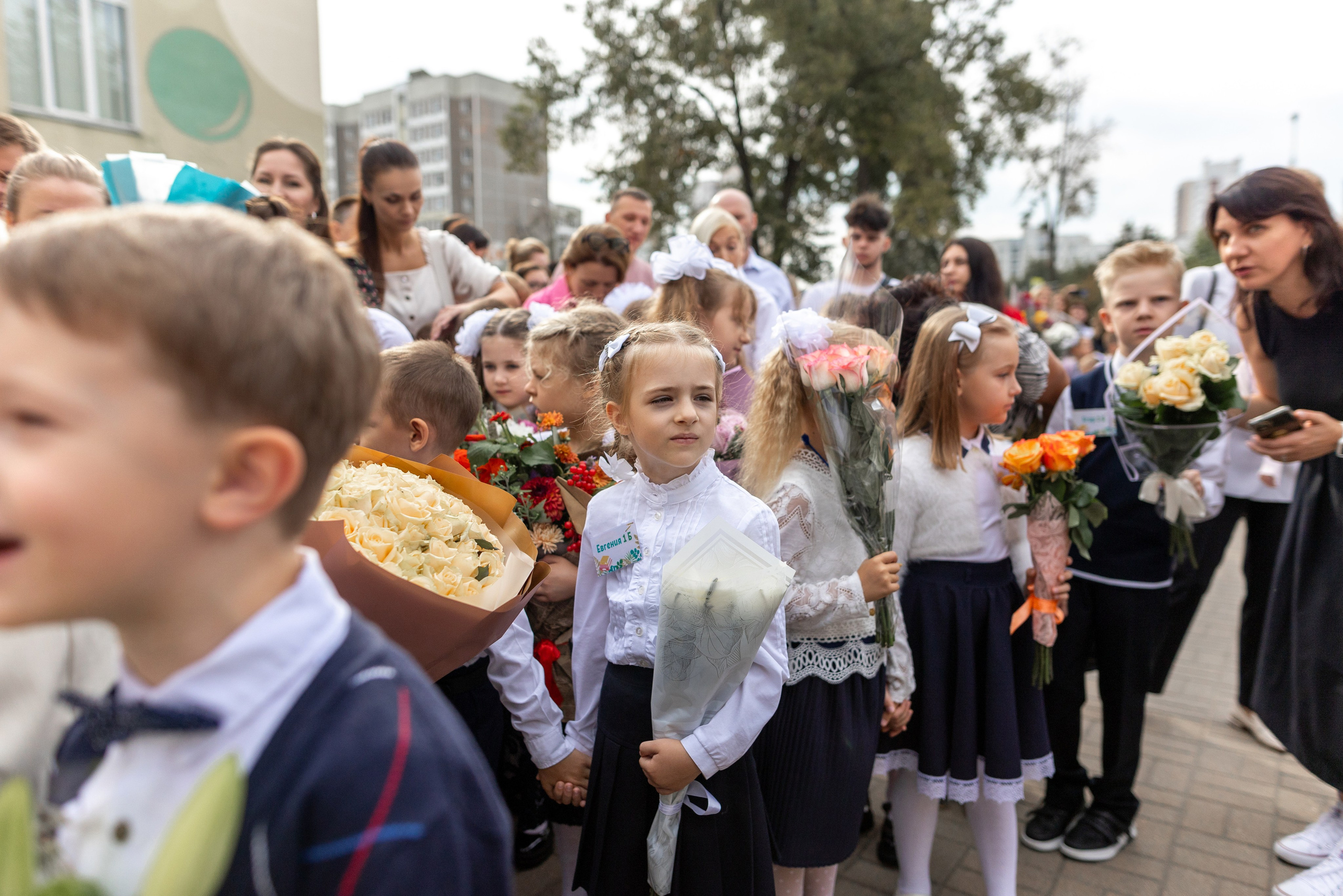 Линейка 1-го сентября. Профессиональный интерьерный и репортажный фотограф Минск и РБ. Максим Орлов