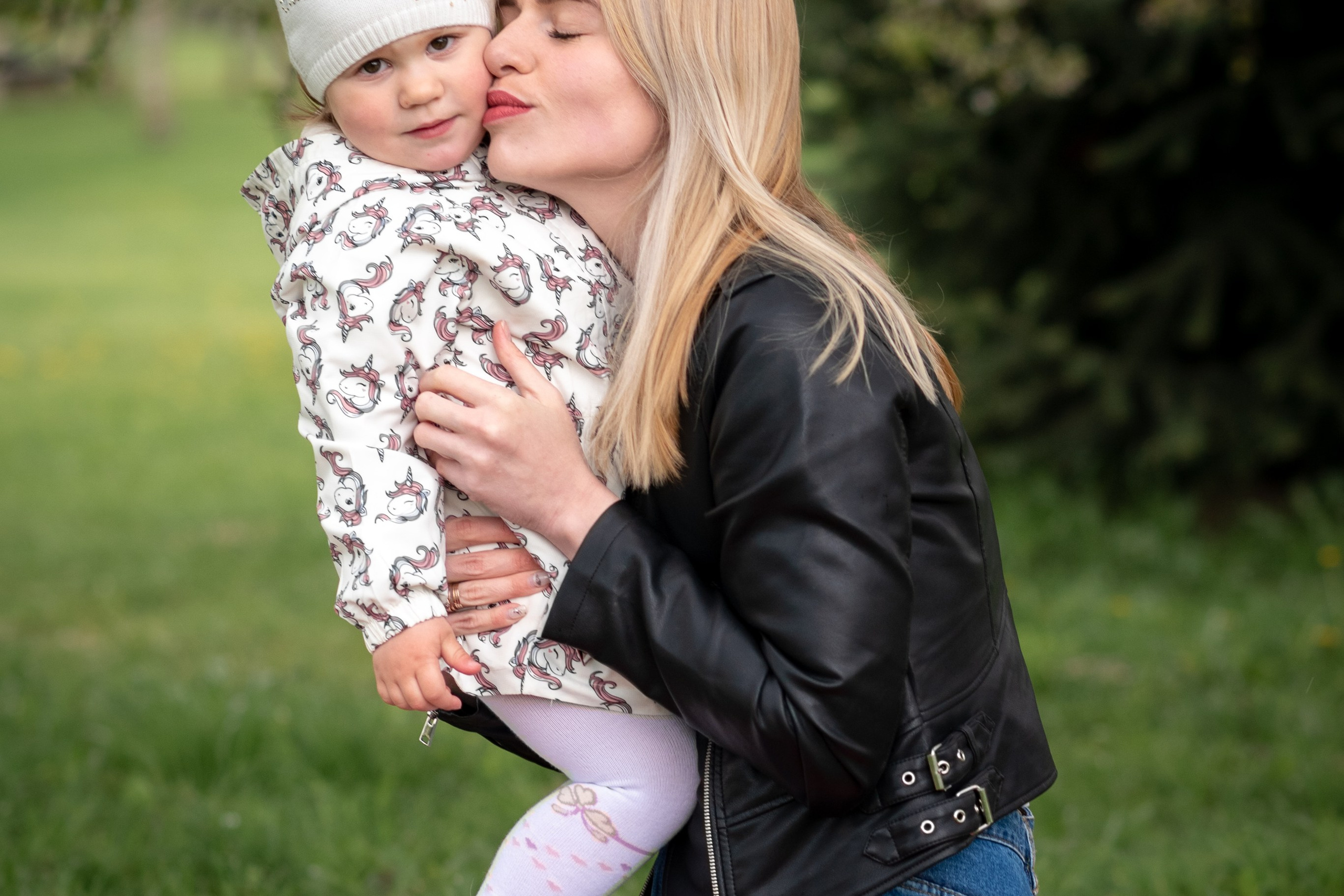 Олег, Каролина и Стефания. Профессиональный интерьерный и репортажный фотограф Минск и РБ. Максим Орлов