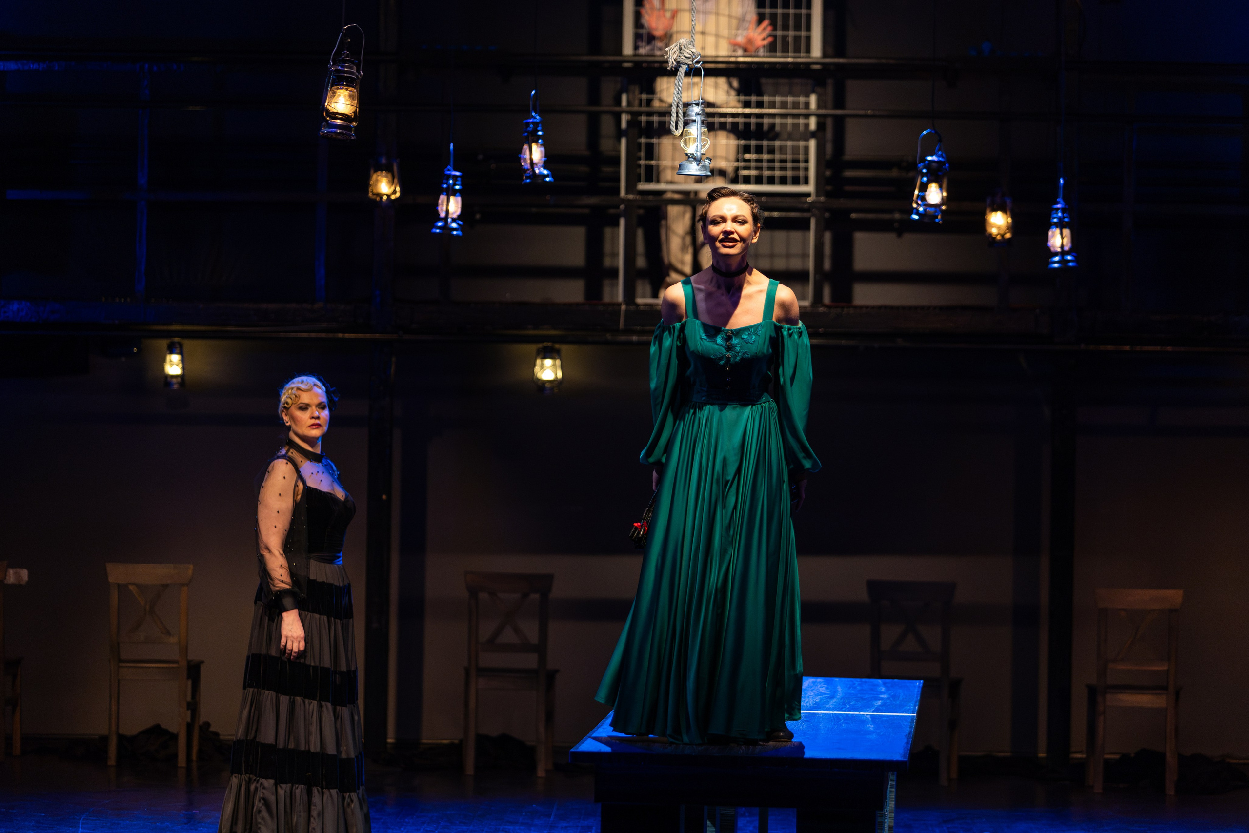 Новый театр «Дом Бернарды Альбы». Профессиональный интерьерный и репортажный фотограф Минск и РБ. Максим Орлов