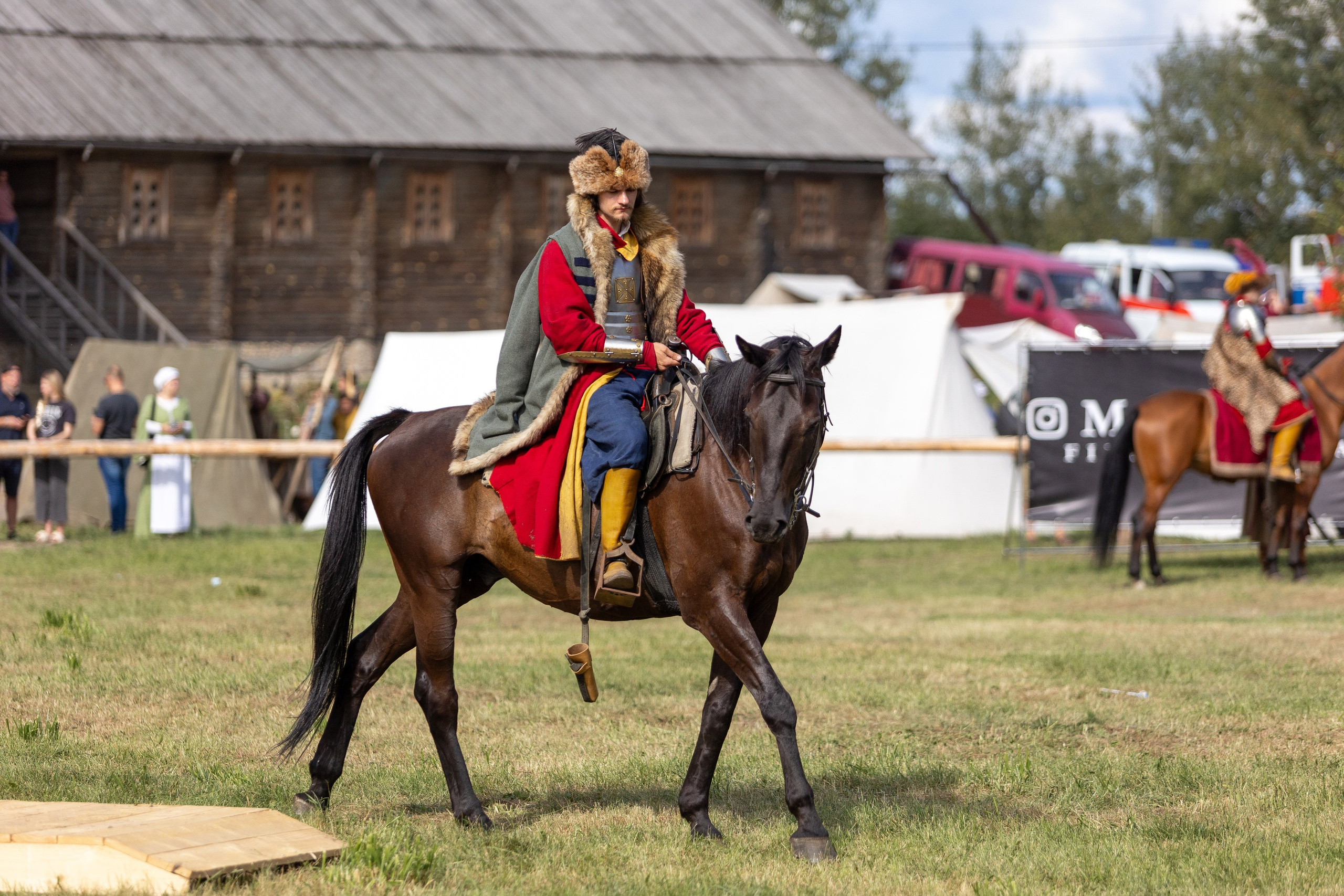 Рыцарский фест. Мстиславль. Профессиональный интерьерный и репортажный фотограф Минск и РБ. Максим Орлов