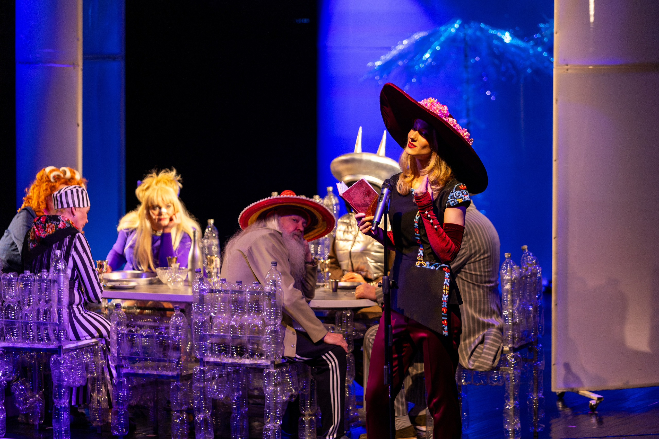 Новый театр «Нобелевская неделя». Профессиональный интерьерный и репортажный фотограф Минск и РБ. Максим Орлов