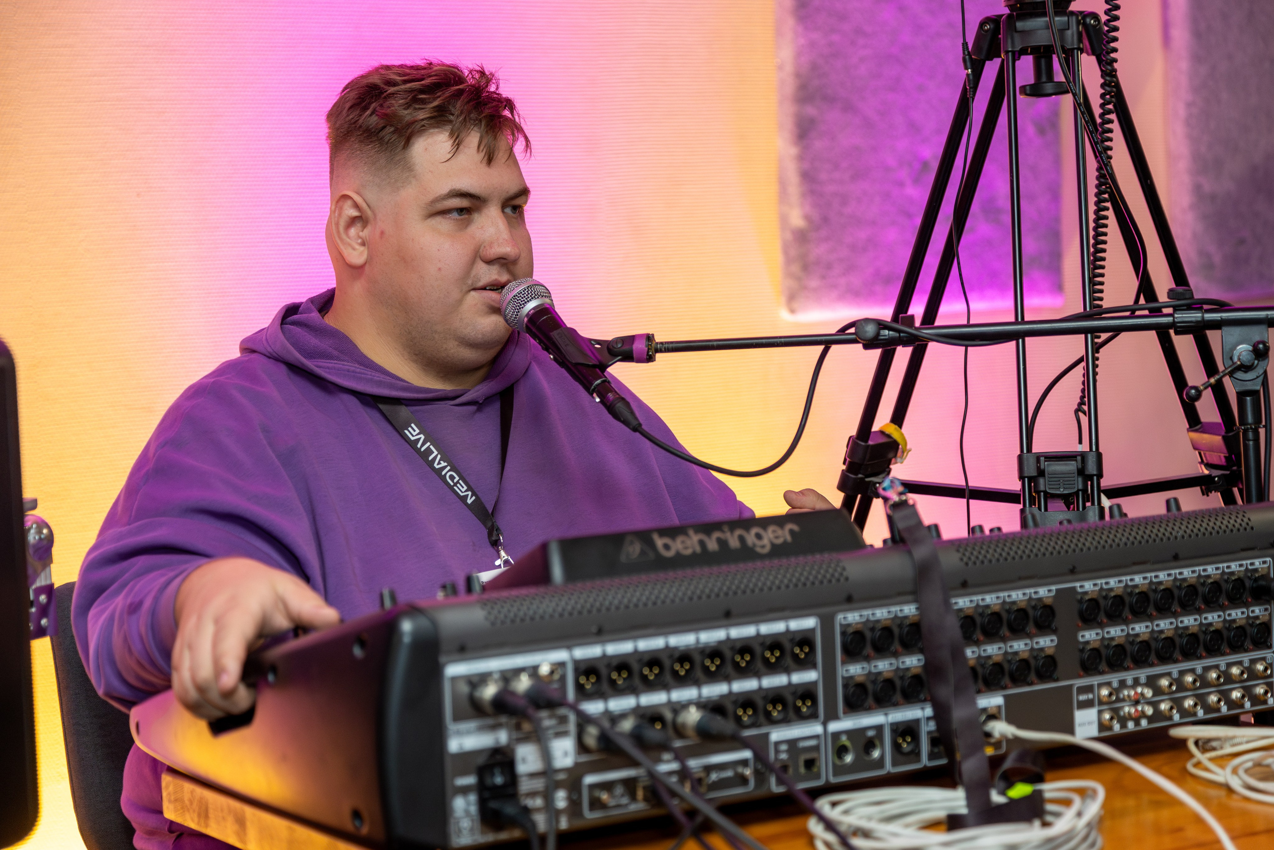 Конференция Medialive 2024. День первый. Профессиональный интерьерный и репортажный фотограф Минск и РБ. Максим Орлов