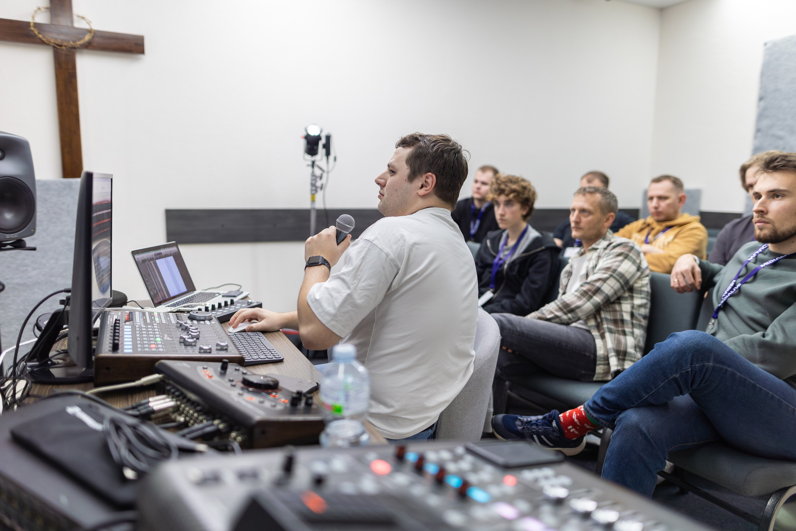 Конференция Medialive 2024. День второй. Профессиональный интерьерный и репортажный фотограф Минск и РБ. Максим Орлов