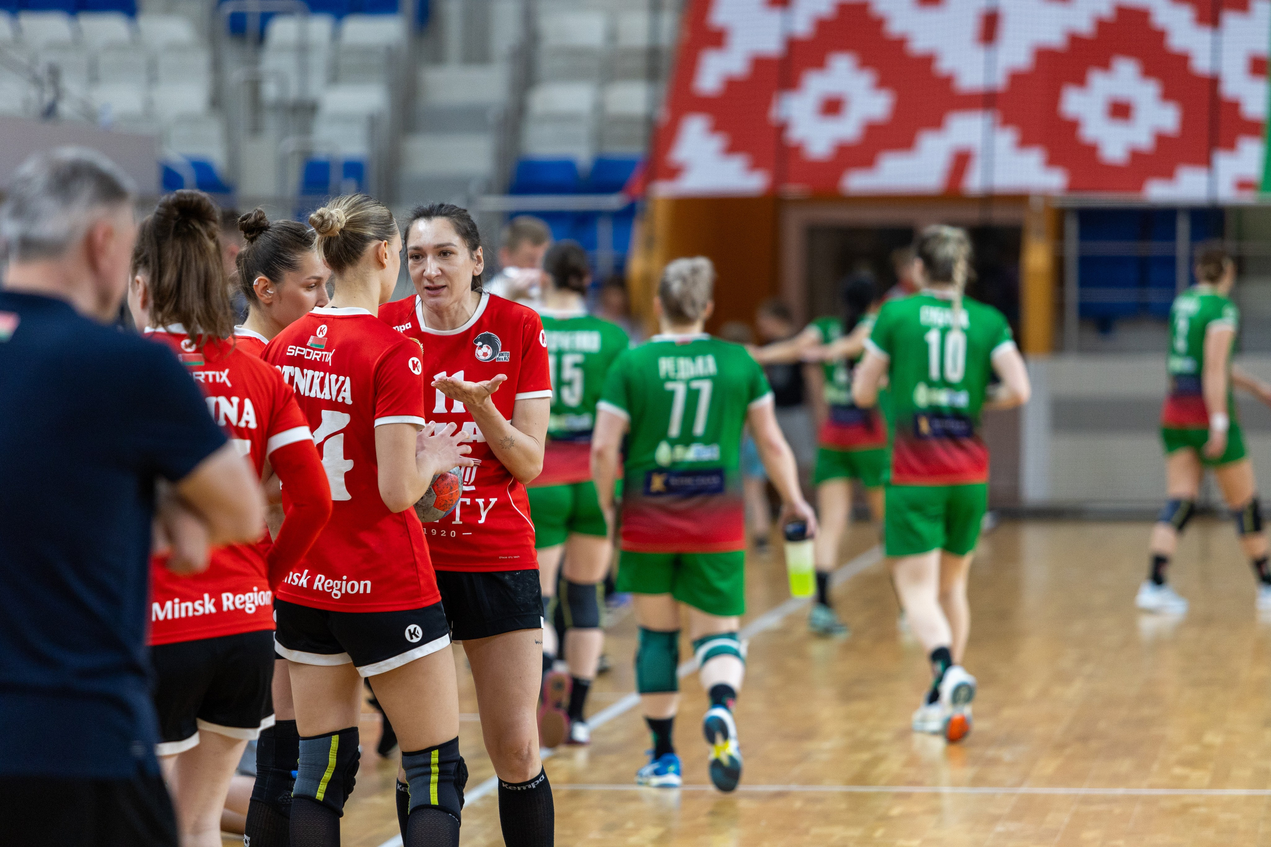 Гандбол. Финал. БНТУ — Гомель. 25.05.2024. Профессиональный интерьерный и репортажный фотограф Минск и РБ. Максим Орлов