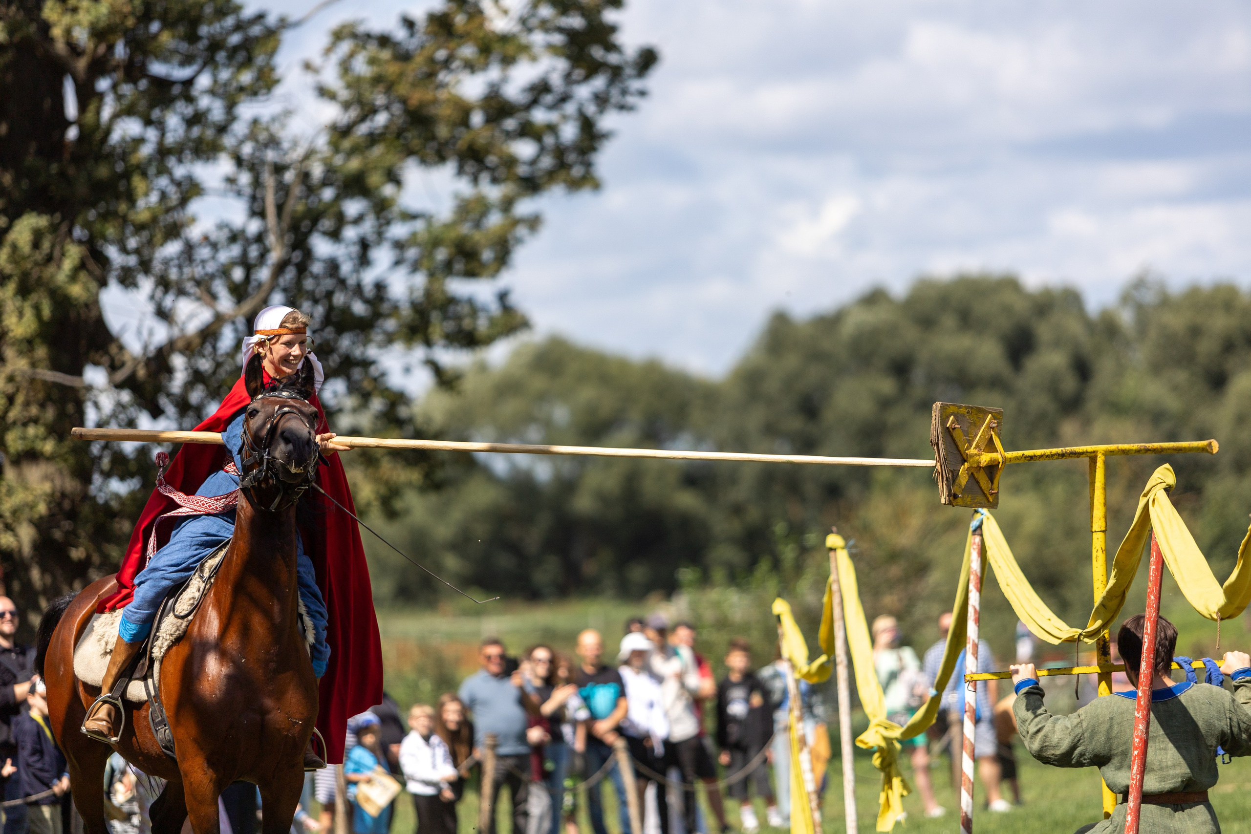 Ежегодный фестиваль средневековья в Дукоре. Профессиональный интерьерный и репортажный фотограф Минск и РБ. Максим Орлов