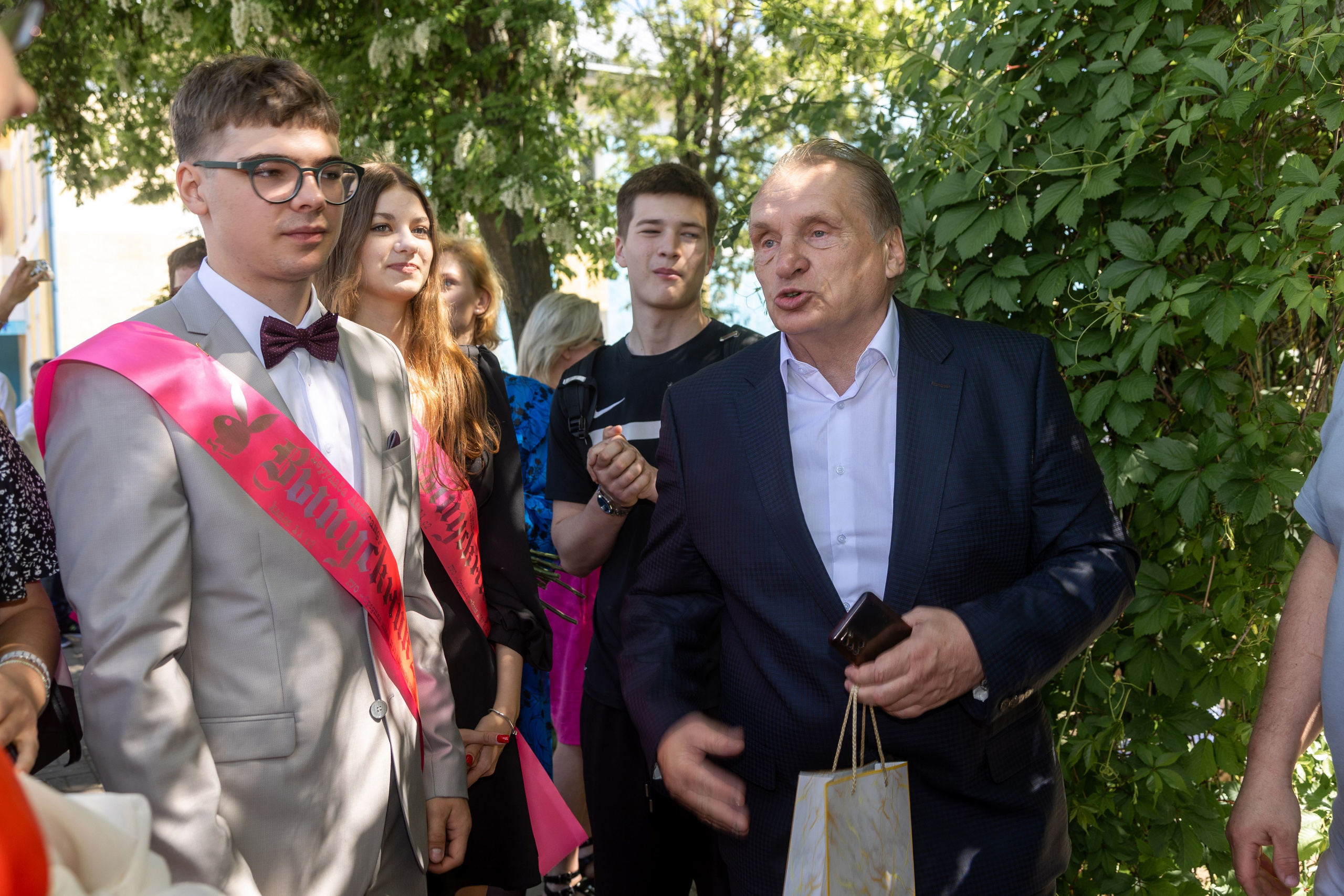 Школа 47. Последний звонок. Профессиональный интерьерный и репортажный фотограф Минск и РБ. Максим Орлов