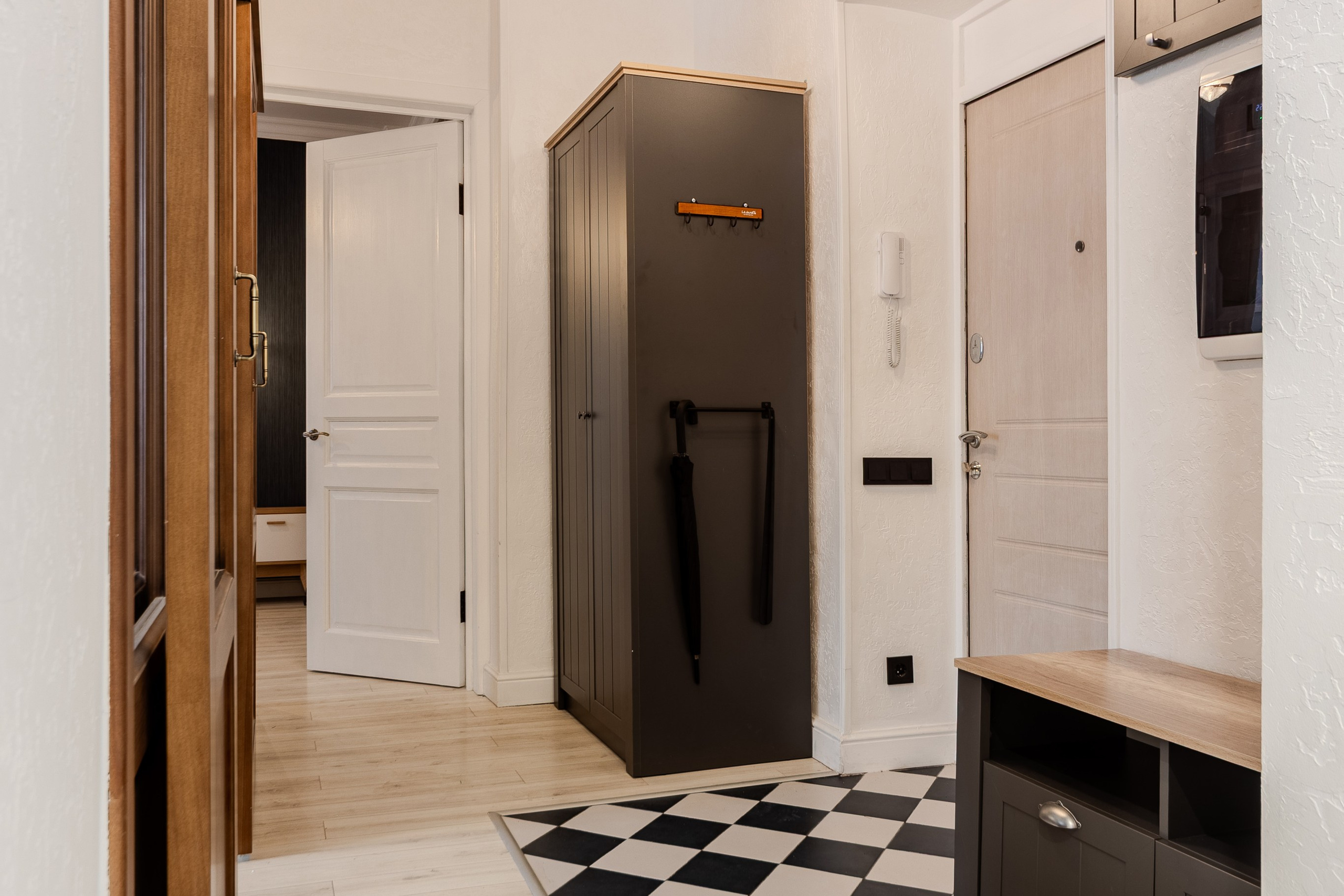 Пр. Независимости 22. Профессиональный интерьерный и репортажный фотограф Минск и РБ. Максим Орлов