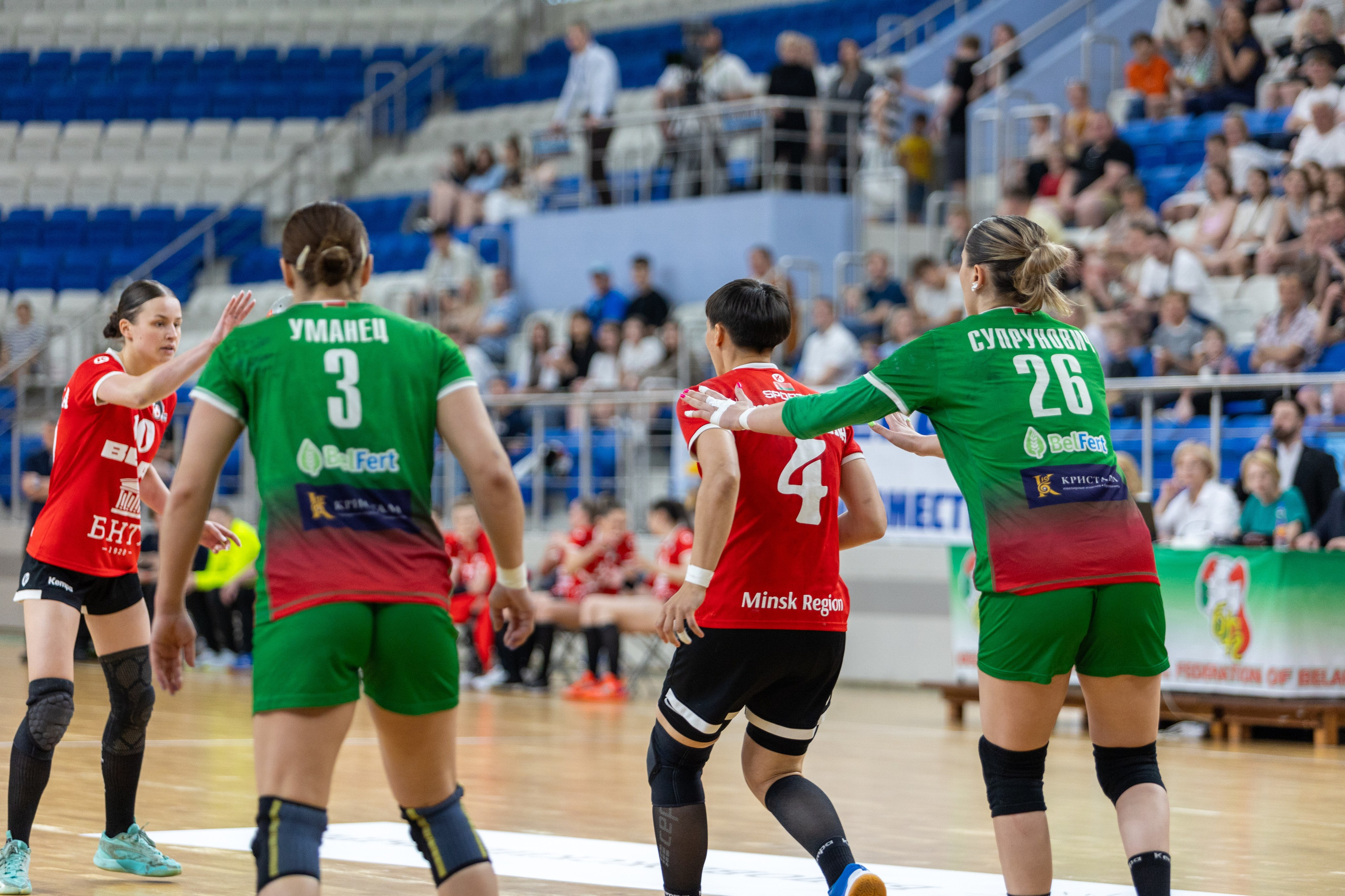 Гандбол. Финал. БНТУ — Гомель. 25.05.2024. Профессиональный интерьерный и репортажный фотограф Минск и РБ. Максим Орлов