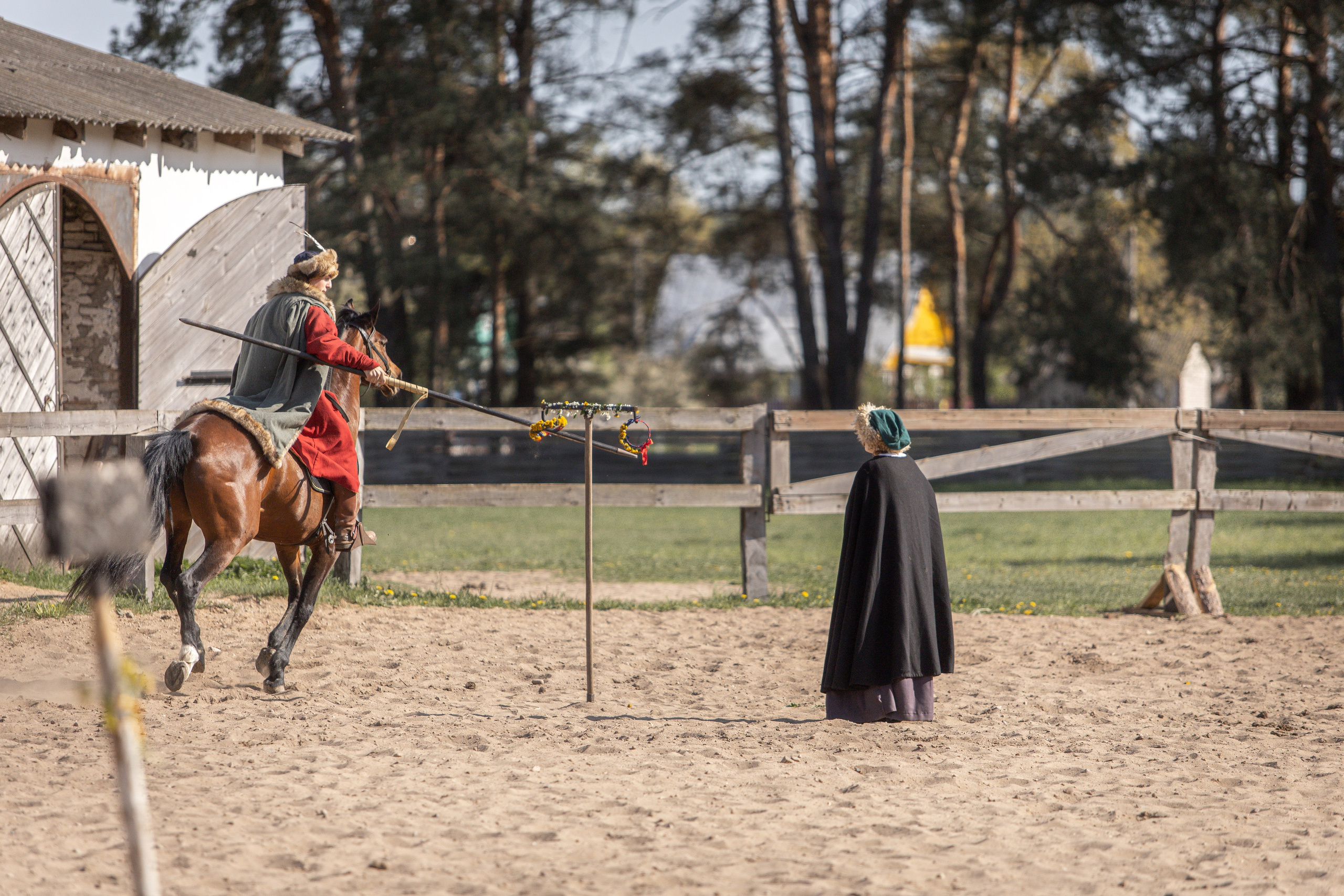 Золотая Шпора. Огнем и Мечем. День первый. Рыцарский турнир. Профессиональный интерьерный и репортажный фотограф Минск и РБ. Максим Орлов