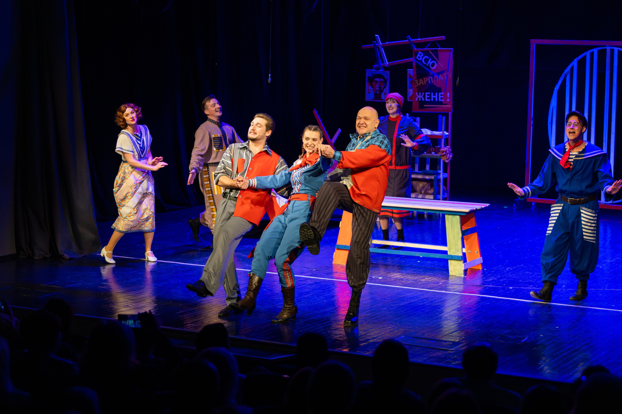 Квадратура круга. Профессиональный интерьерный и репортажный фотограф Минск и РБ. Максим Орлов