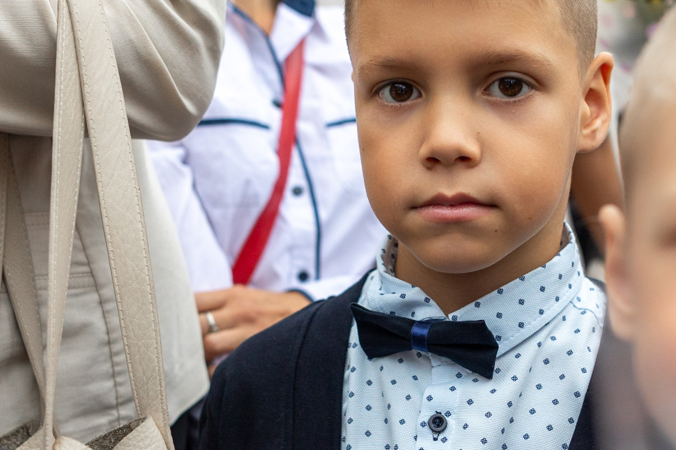 Линейка 1-го сентября. Профессиональный интерьерный и репортажный фотограф Минск и РБ. Максим Орлов
