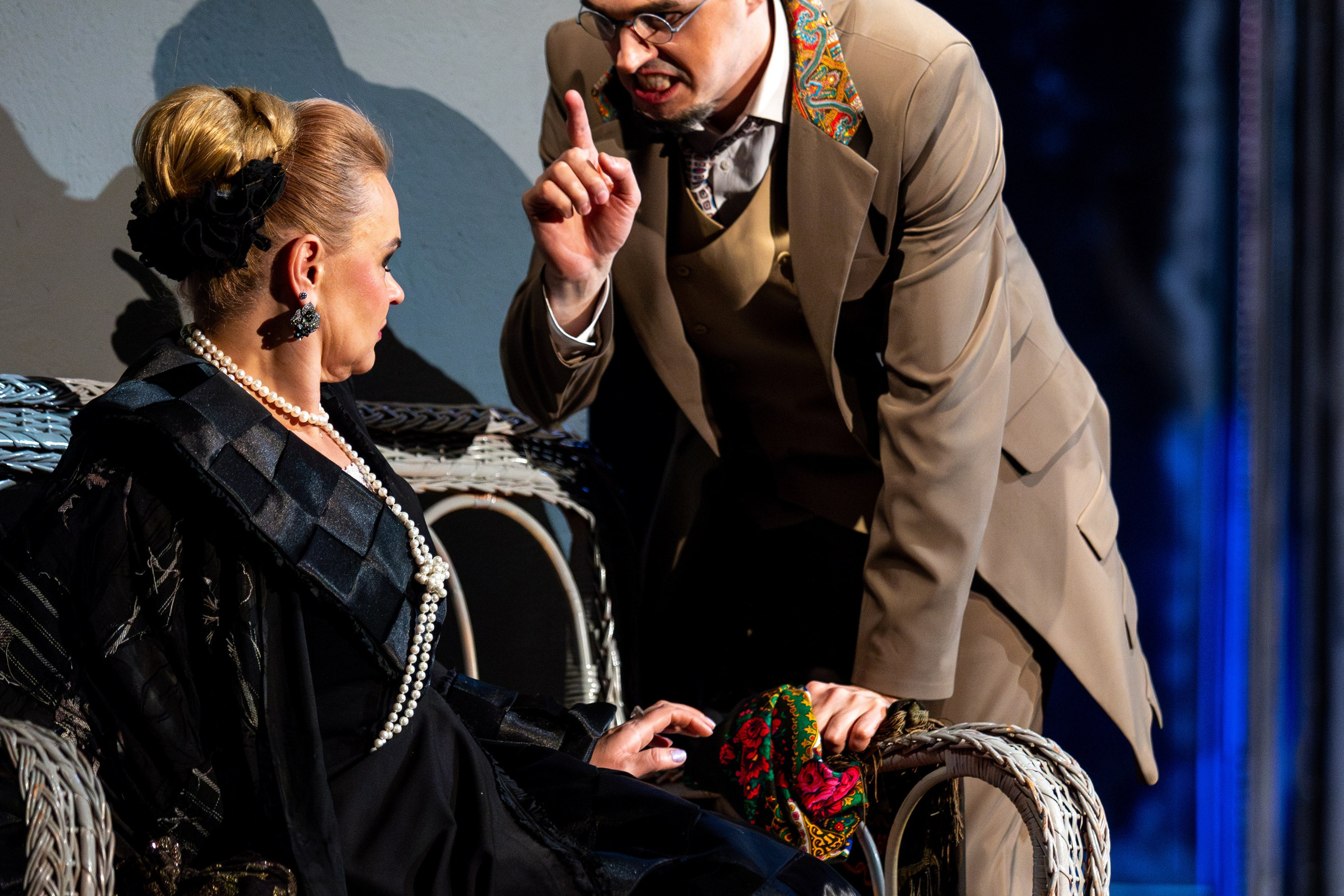 Новый театр «Я вещь». Профессиональный интерьерный и репортажный фотограф Минск и РБ. Максим Орлов