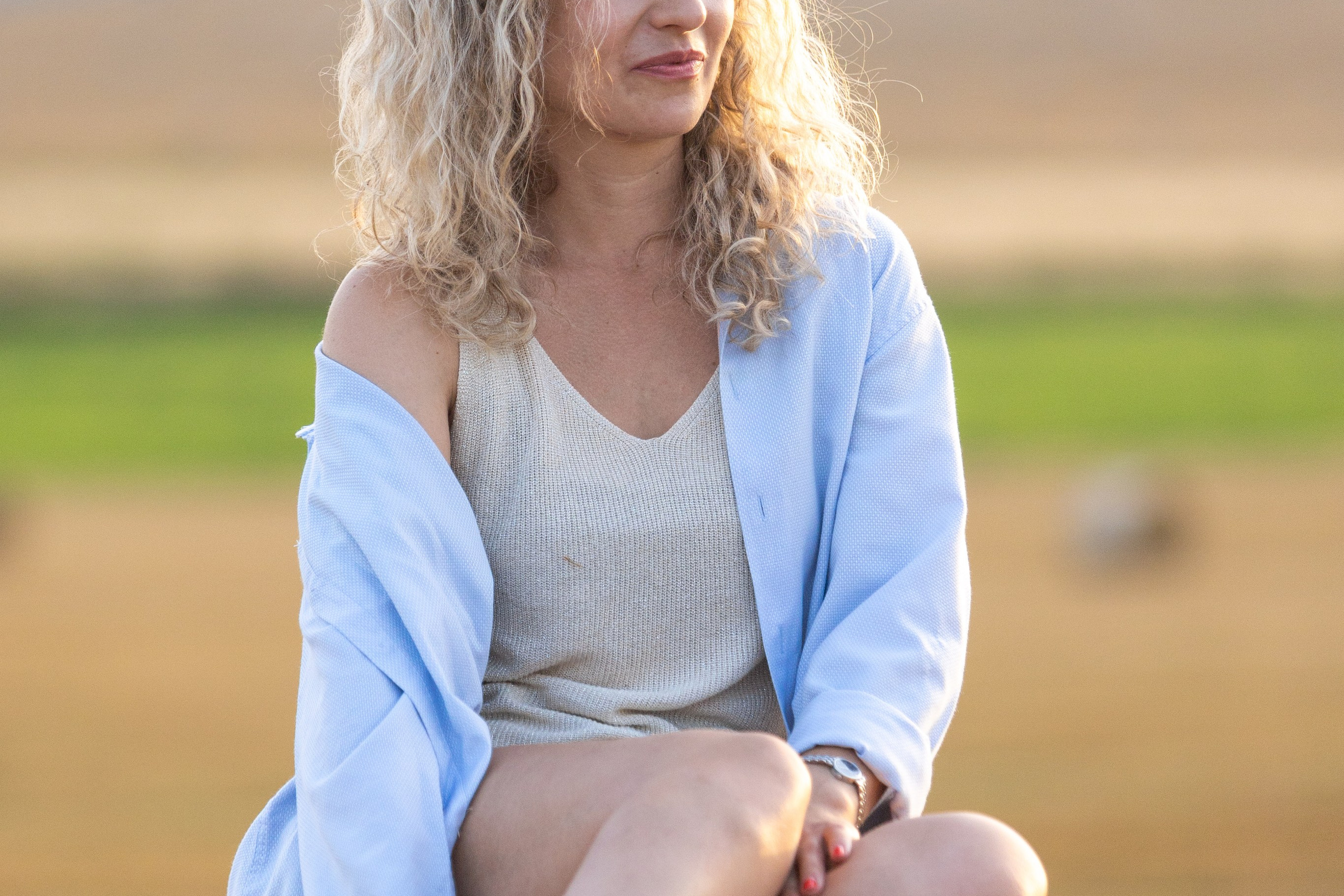 Фотосъемка в поле с Кристиной. Профессиональный интерьерный и репортажный фотограф Минск и РБ. Максим Орлов