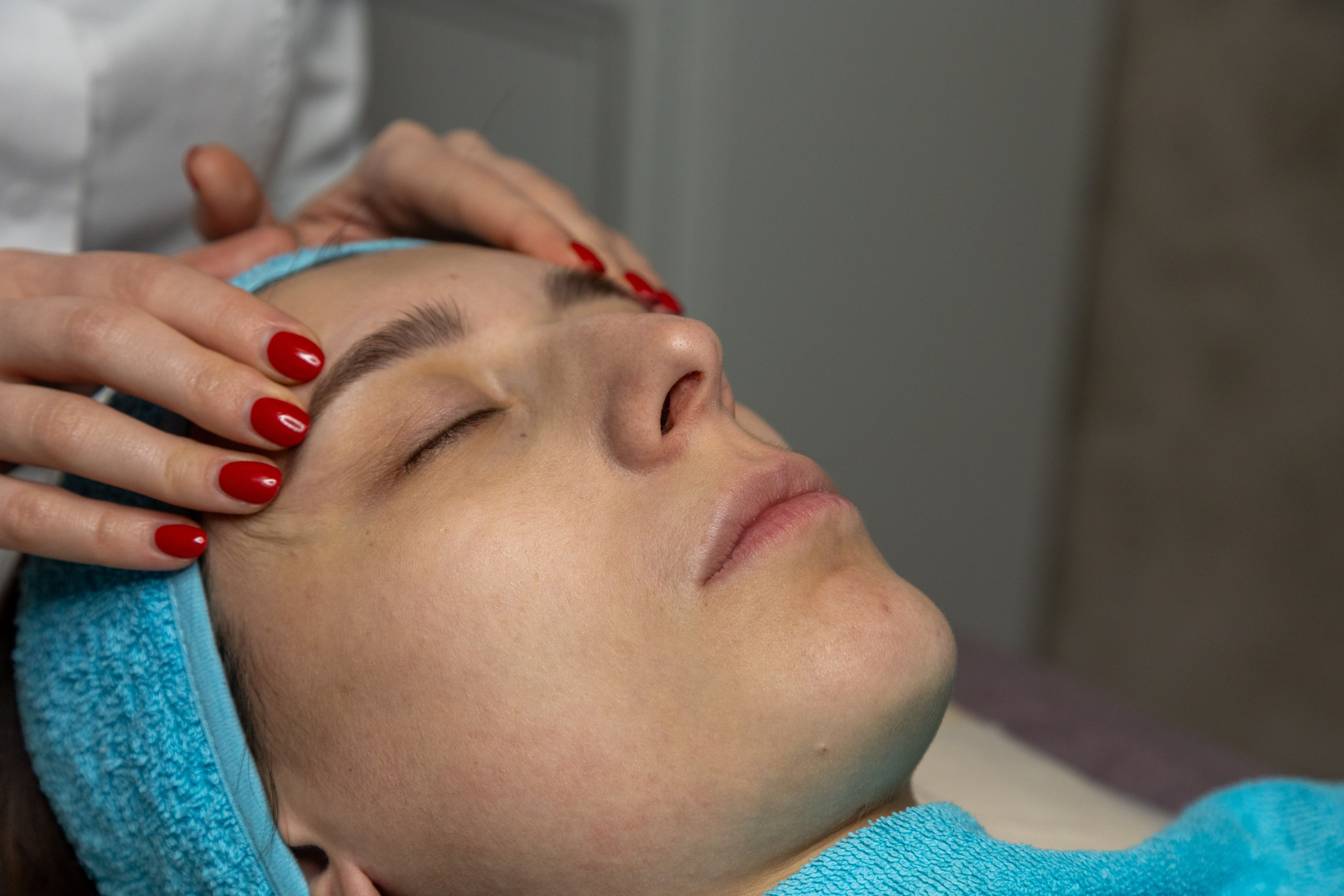 Реклама салона красоты «Манго». Профессиональный интерьерный и репортажный фотограф Минск и РБ. Максим Орлов