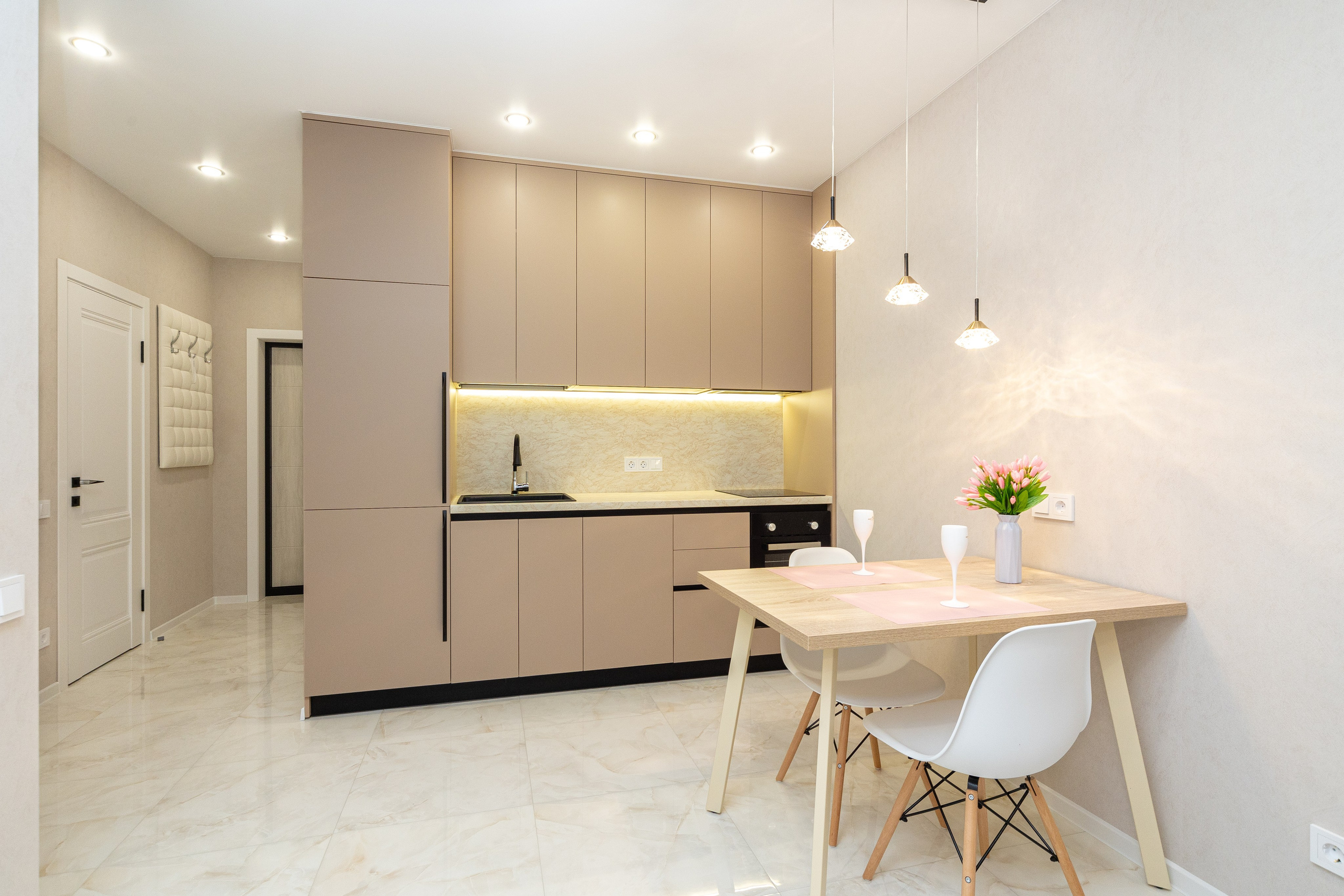 Пр. Мира 14. Профессиональный интерьерный и репортажный фотограф Минск и РБ. Максим Орлов