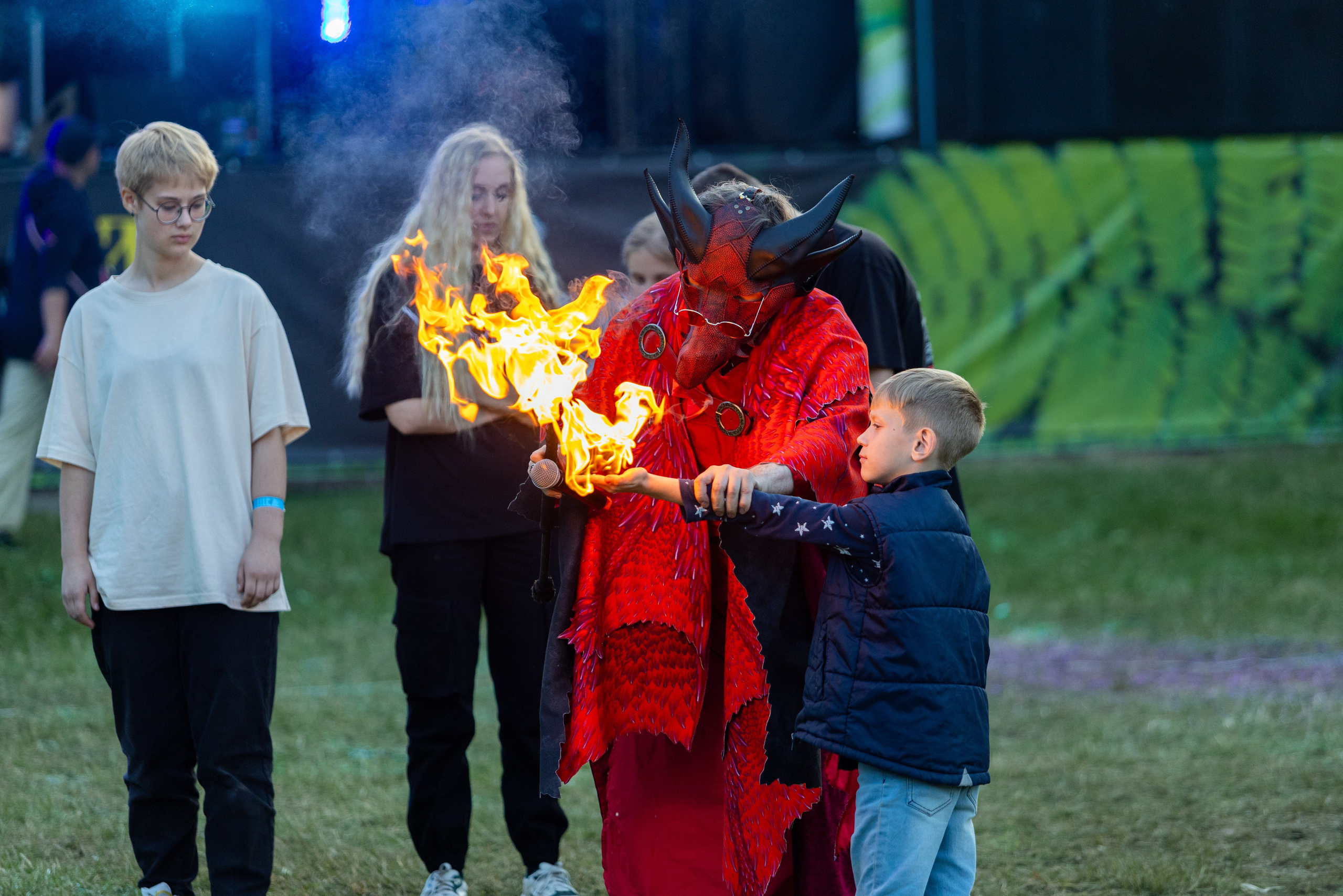 Свята сонца. Профессиональный интерьерный и репортажный фотограф Минск и РБ. Максим Орлов