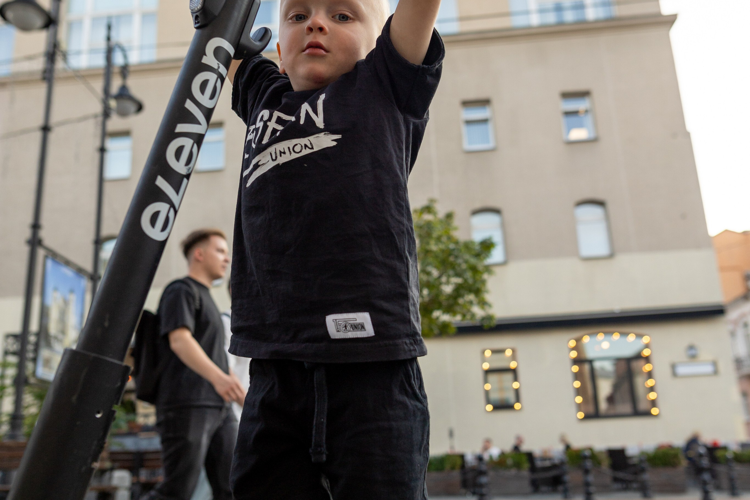 Детская съемка в городе. Профессиональный интерьерный и репортажный фотограф Минск и РБ. Максим Орлов