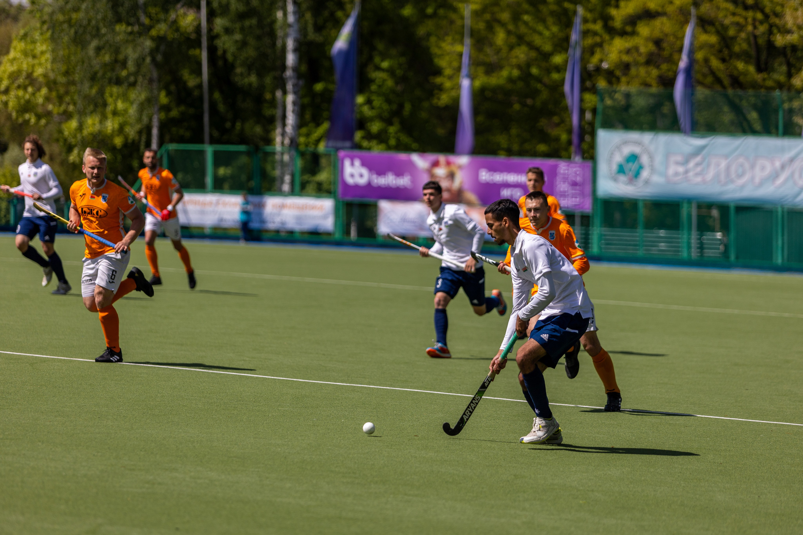 Хоккей на траве. ХК Минск — СК Строитель 12.05.2024. Профессиональный интерьерный и репортажный фотограф Минск и РБ. Максим Орлов