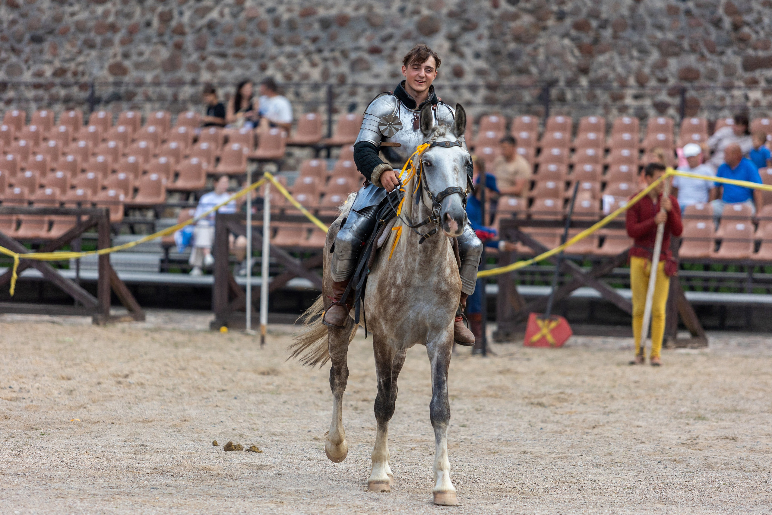 Выступление «Золотой шпоры» на празднике города Лиды. Профессиональный интерьерный и репортажный фотограф Минск и РБ. Максим Орлов