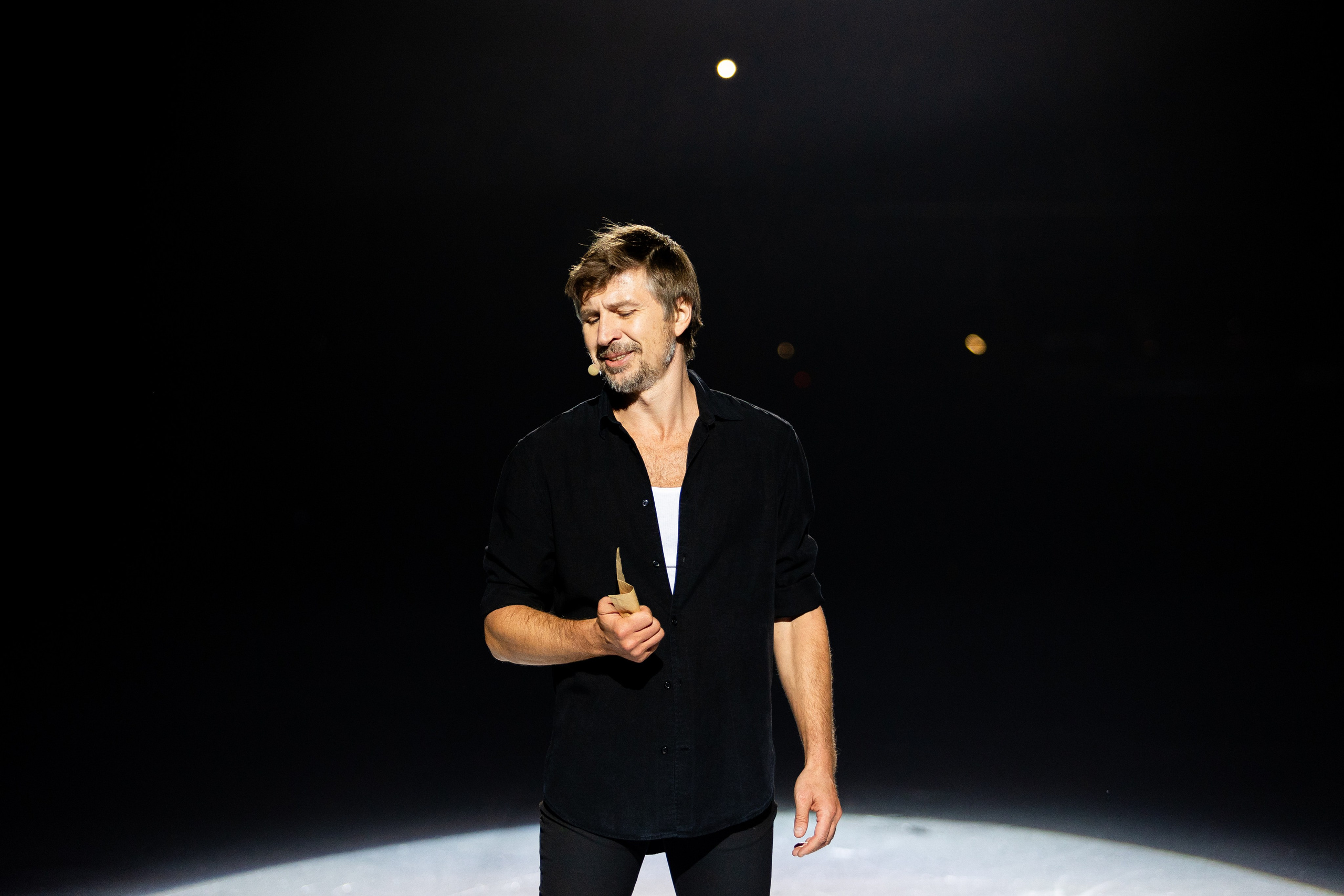 Ледовое шоу Ильи Авербуха 30.03.2024. Профессиональный интерьерный и репортажный фотограф Минск и РБ. Максим Орлов