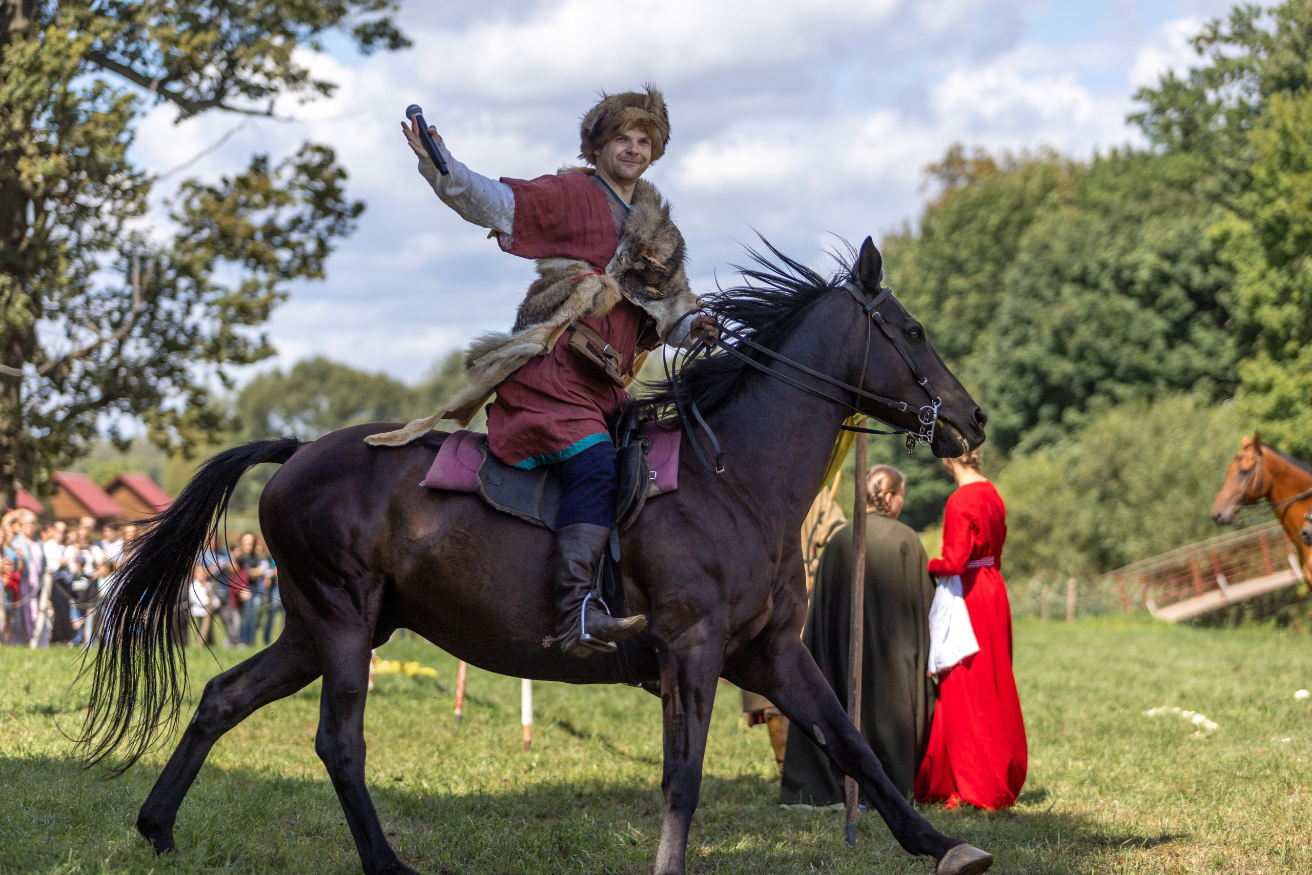 Ежегодный фестиваль средневековья в Дукоре. Профессиональный интерьерный и репортажный фотограф Минск и РБ. Максим Орлов