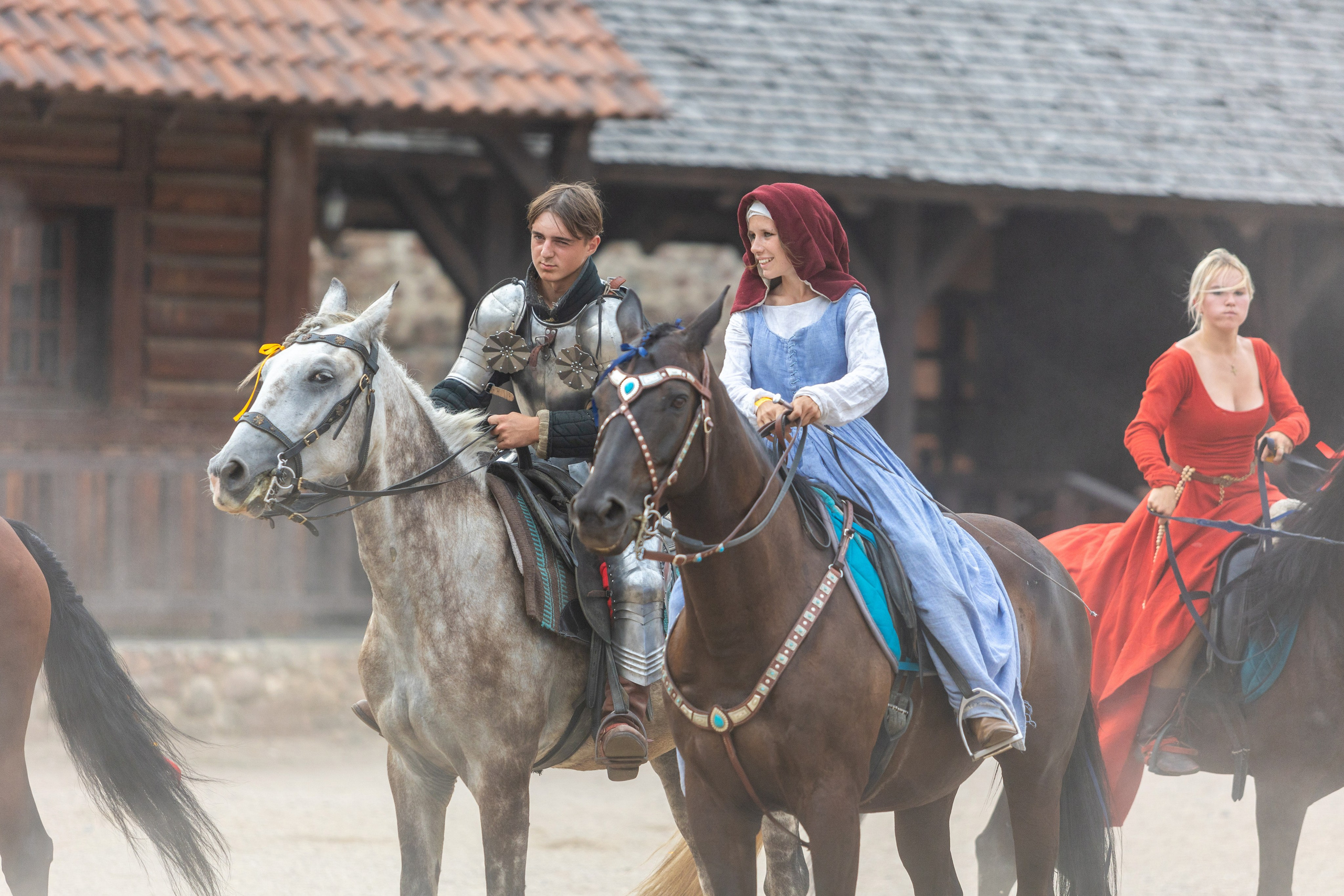 Выступление «Золотой шпоры» на празднике города Лиды. Профессиональный интерьерный и репортажный фотограф Минск и РБ. Максим Орлов