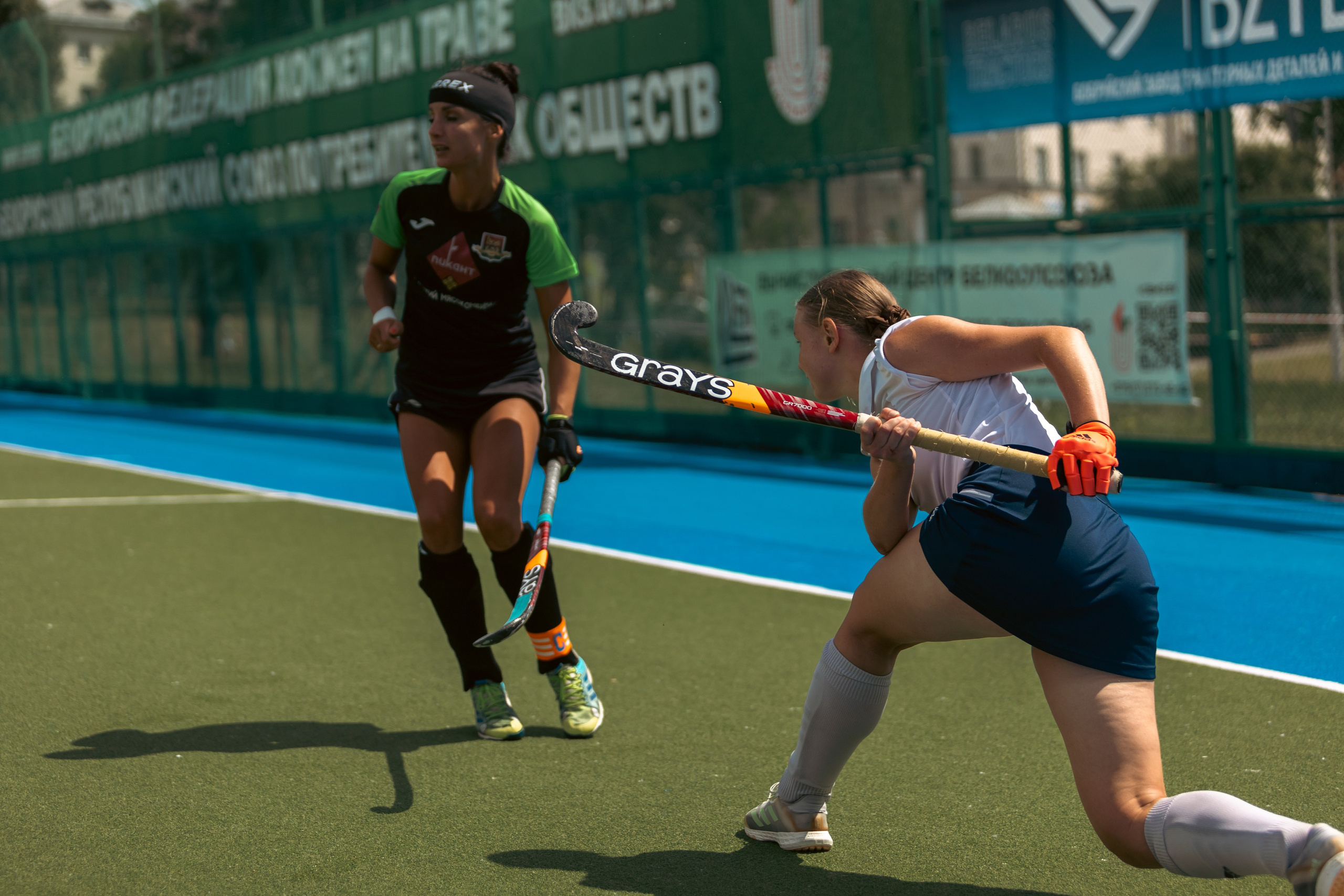 Хоккей на траве. Девушки. Минск — Текстильщик 29.052024. Профессиональный интерьерный и репортажный фотограф Минск и РБ. Максим Орлов