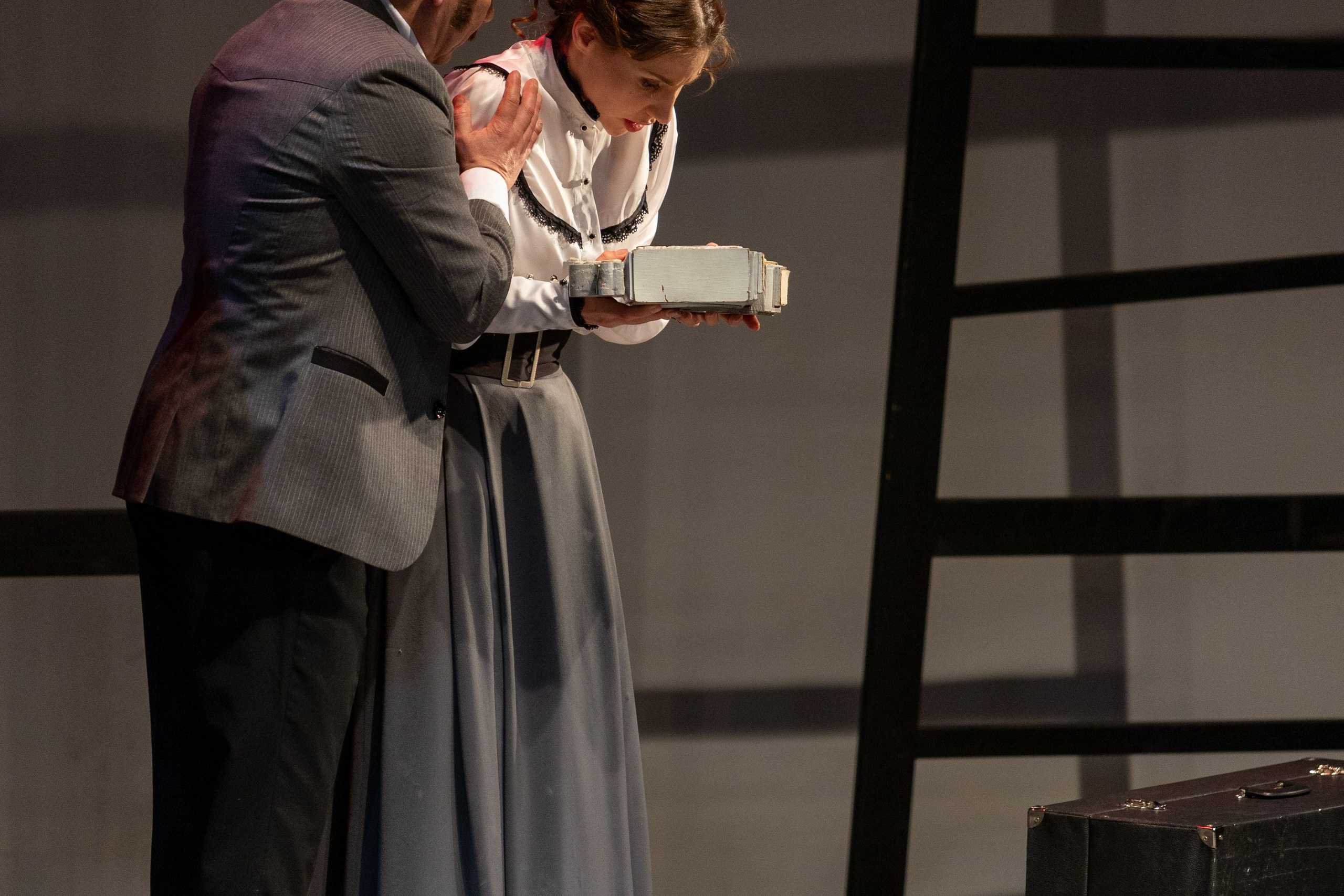 Театр белорусской армии «Три сестры». Профессиональный интерьерный и репортажный фотограф Минск и РБ. Максим Орлов