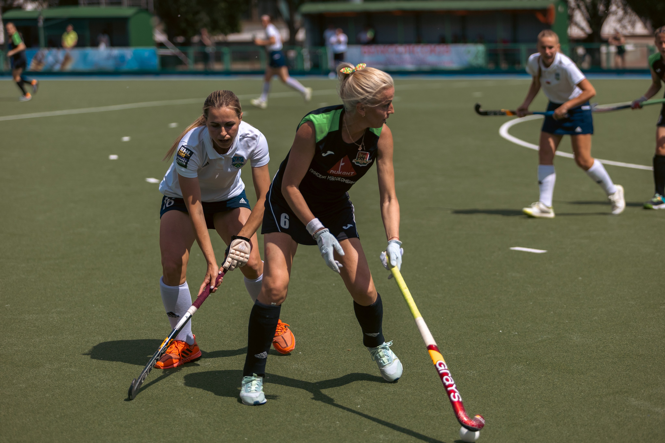 Хоккей на траве. Девушки. Минск — Текстильщик 29.052024. Профессиональный интерьерный и репортажный фотограф Минск и РБ. Максим Орлов