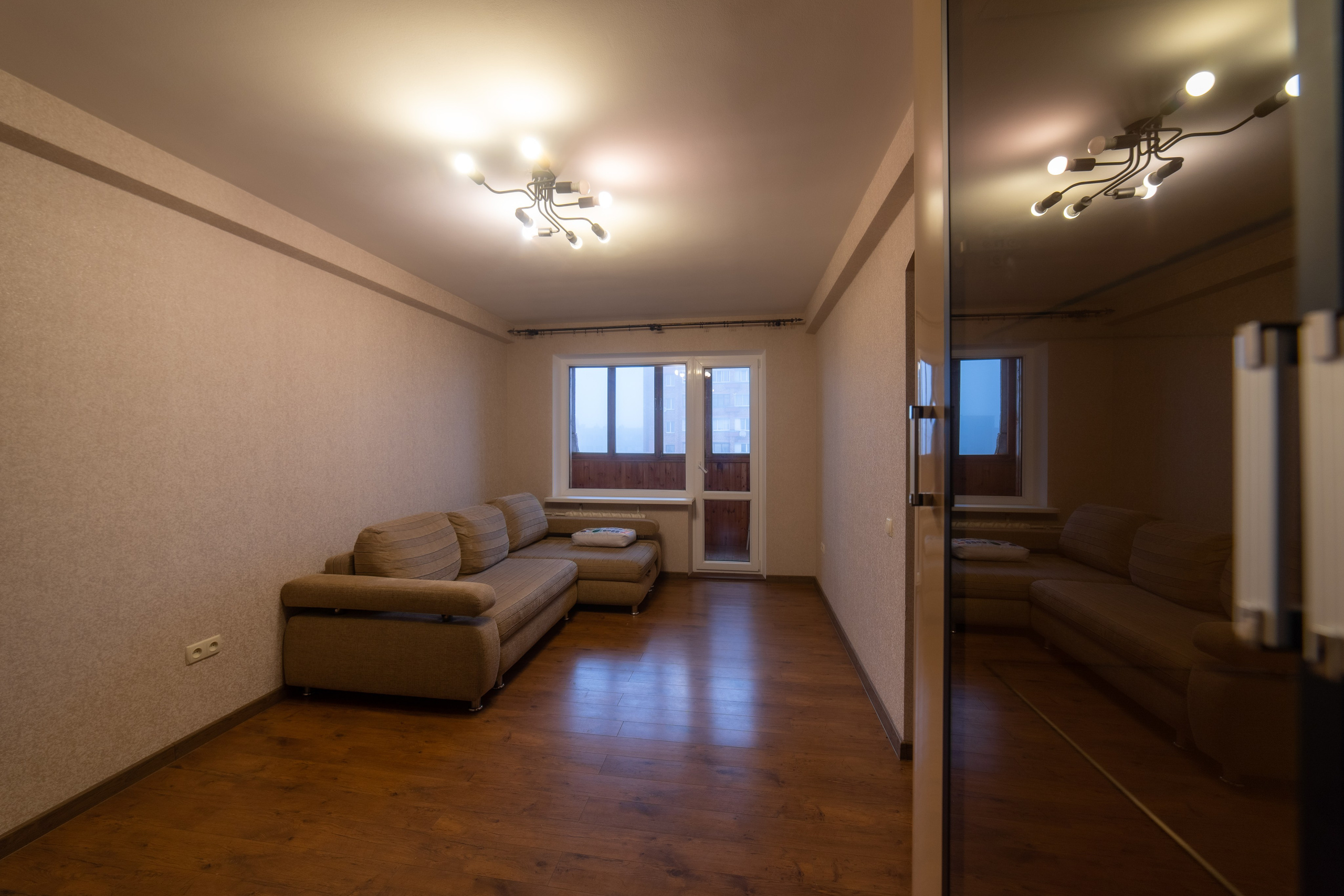 Дунина-Марцинкевича 4. Суперэконом вариант. Профессиональный интерьерный и репортажный фотограф Минск и РБ. Максим Орлов