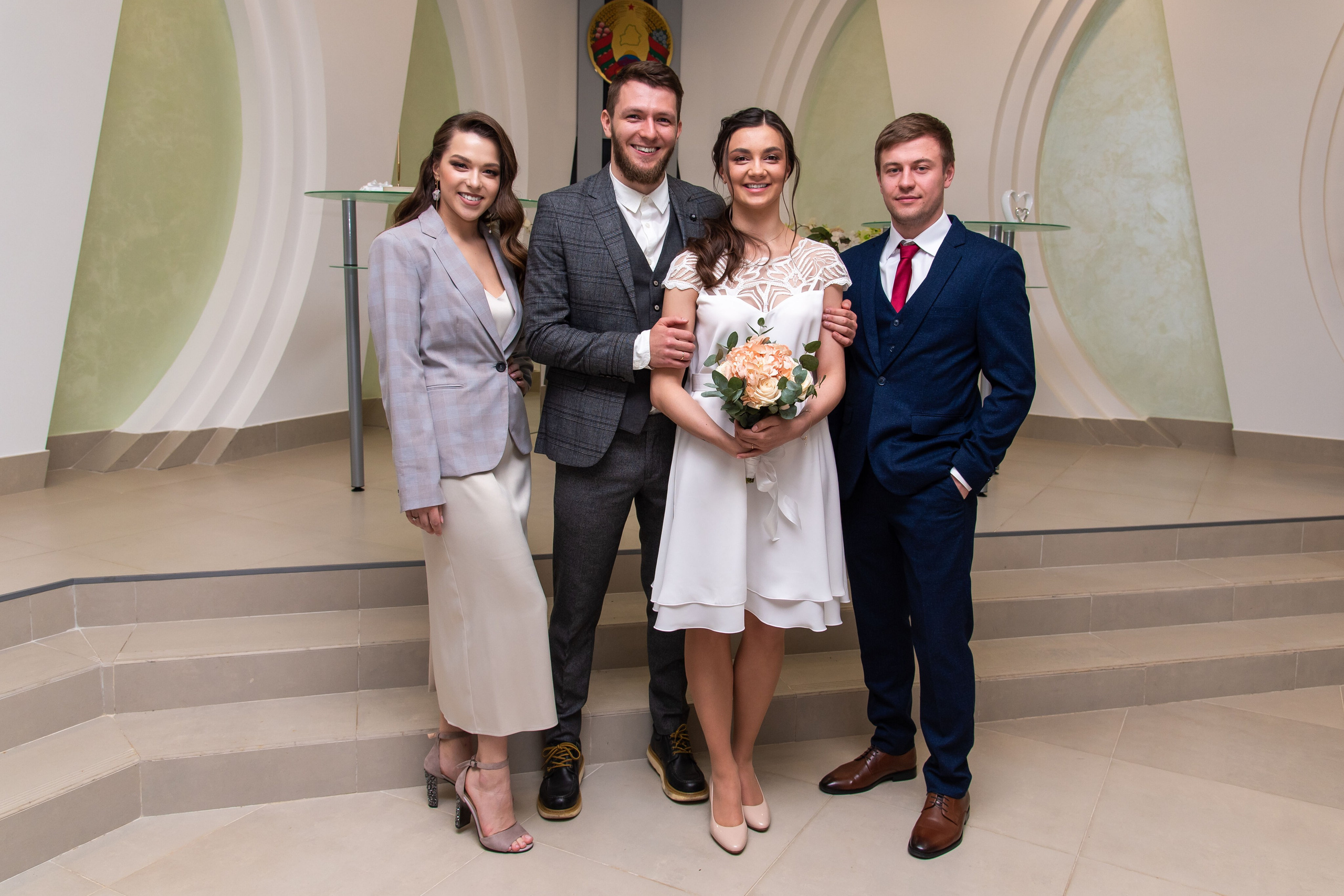 Роспись и прогулка Ростислава и Анастасии. Профессиональный интерьерный и репортажный фотограф Минск и РБ. Максим Орлов