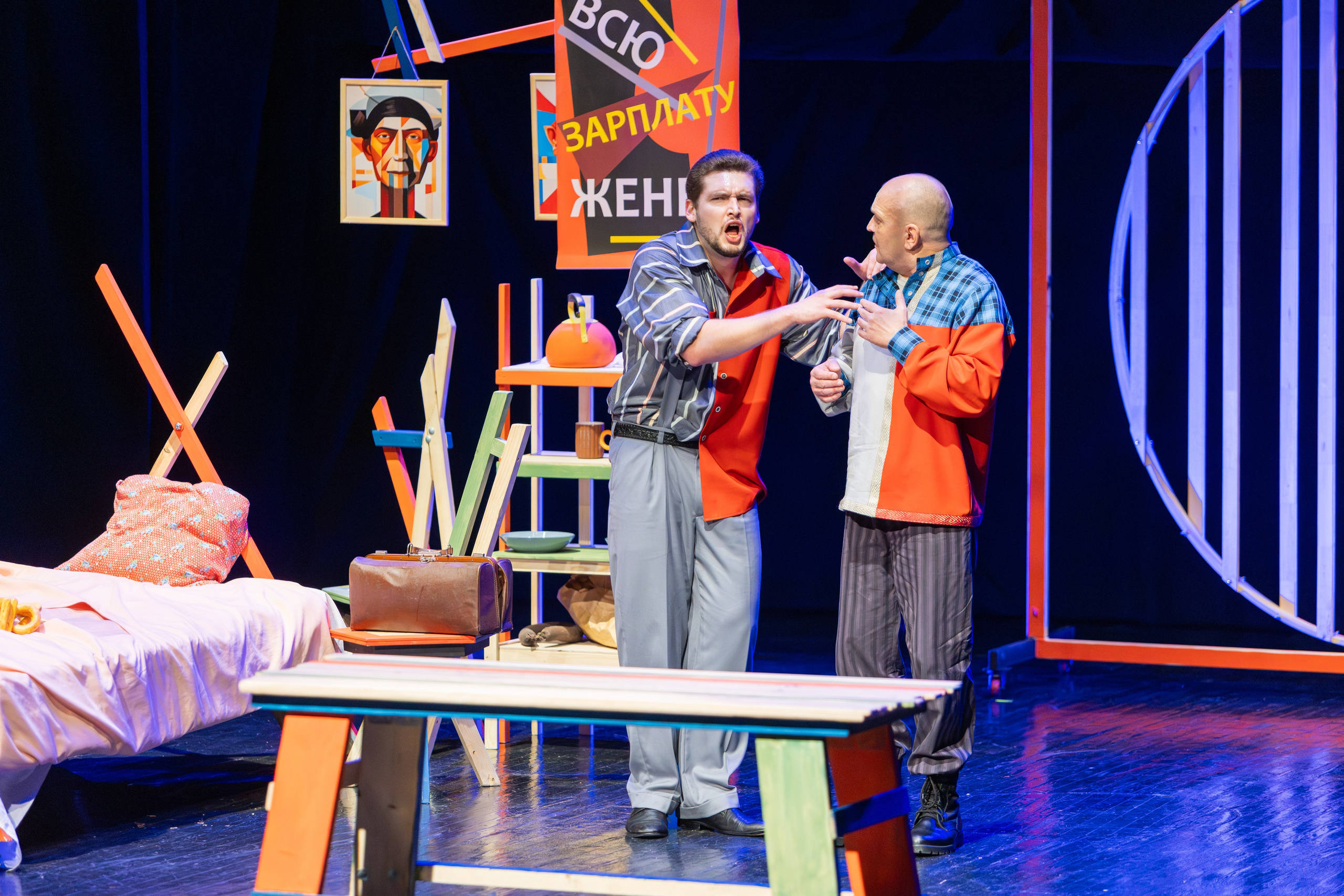 Квадратура круга. Профессиональный интерьерный и репортажный фотограф Минск и РБ. Максим Орлов