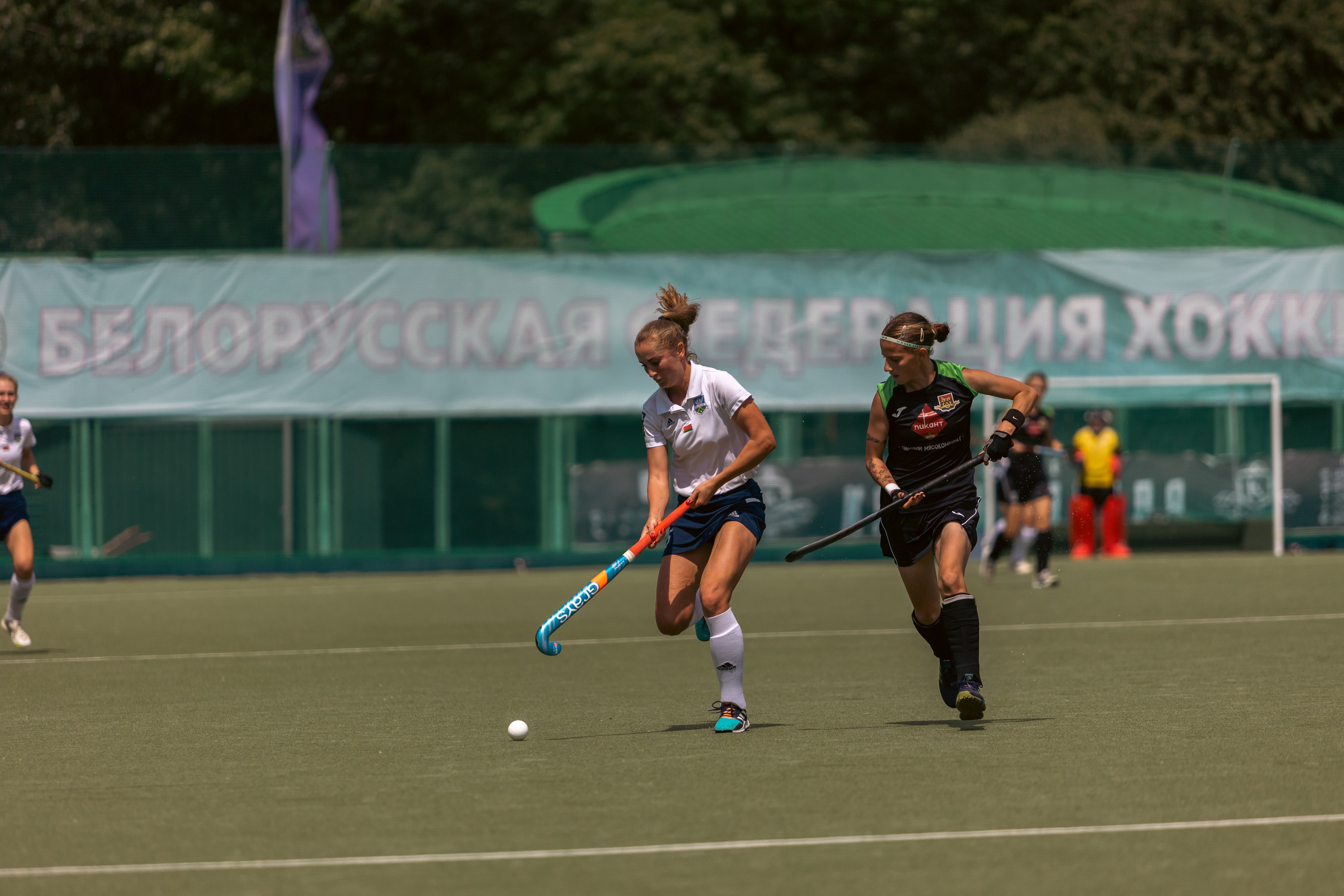 Хоккей на траве. Девушки. Минск — Текстильщик 29.052024. Профессиональный интерьерный и репортажный фотограф Минск и РБ. Максим Орлов